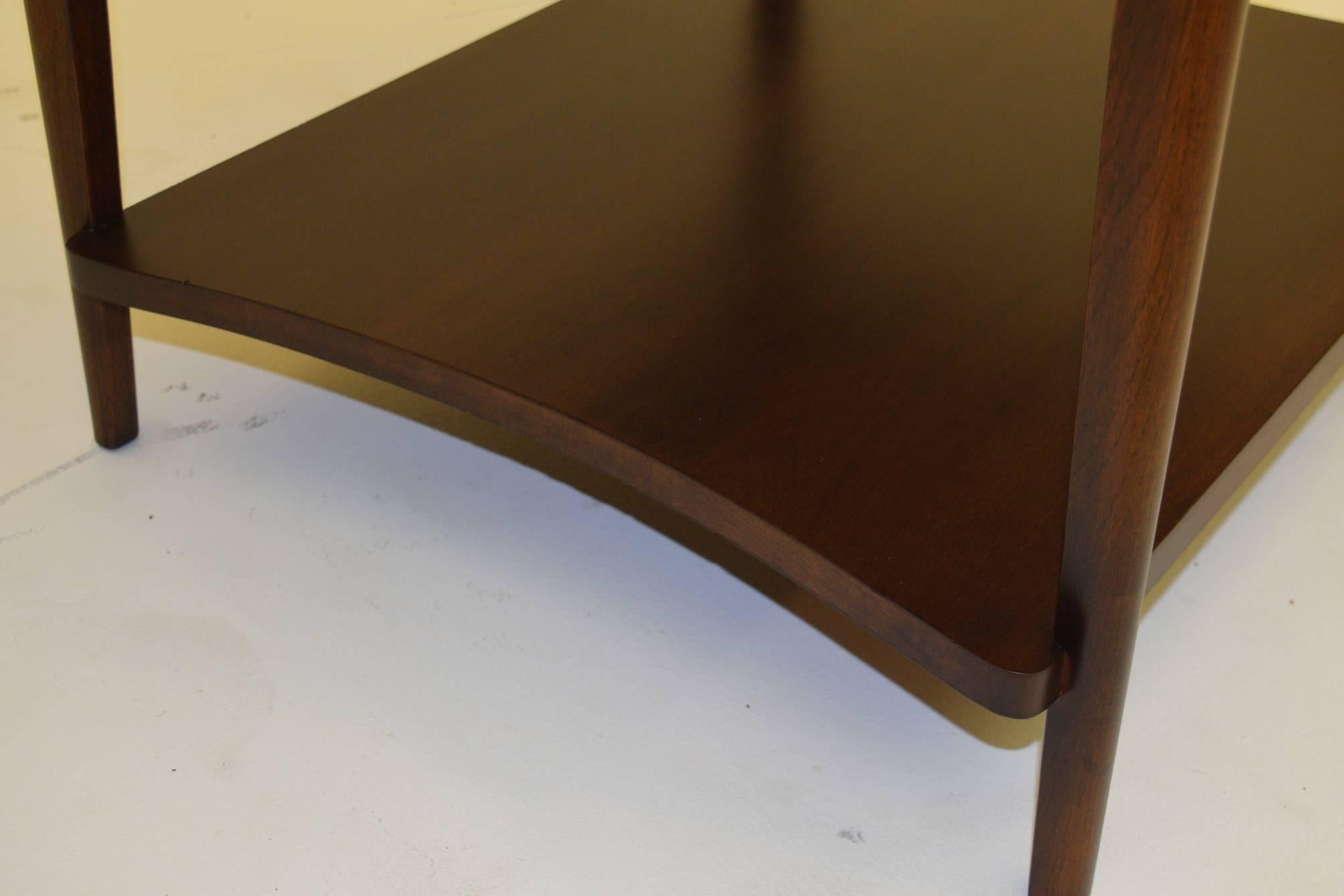 Mid-Century Modern Fine Walnut Table by Lane Altavista For Sale