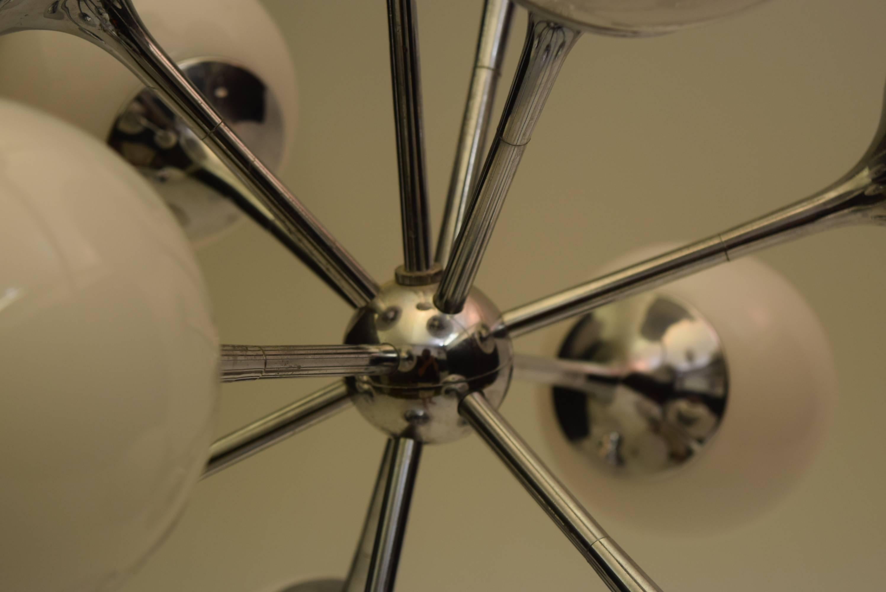 Mid-20th Century Twelve-Light Sputnik Satellite Chandelier Pendant Chrome Glass by Lightolier