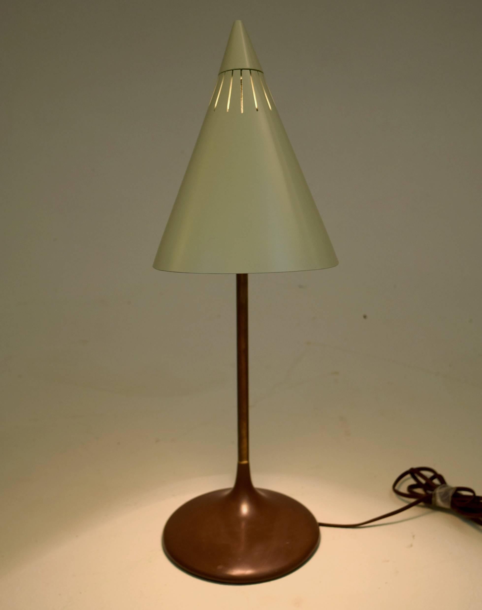 American Modernist Table or Desk Lamp by Lightolier with Triangular Shade