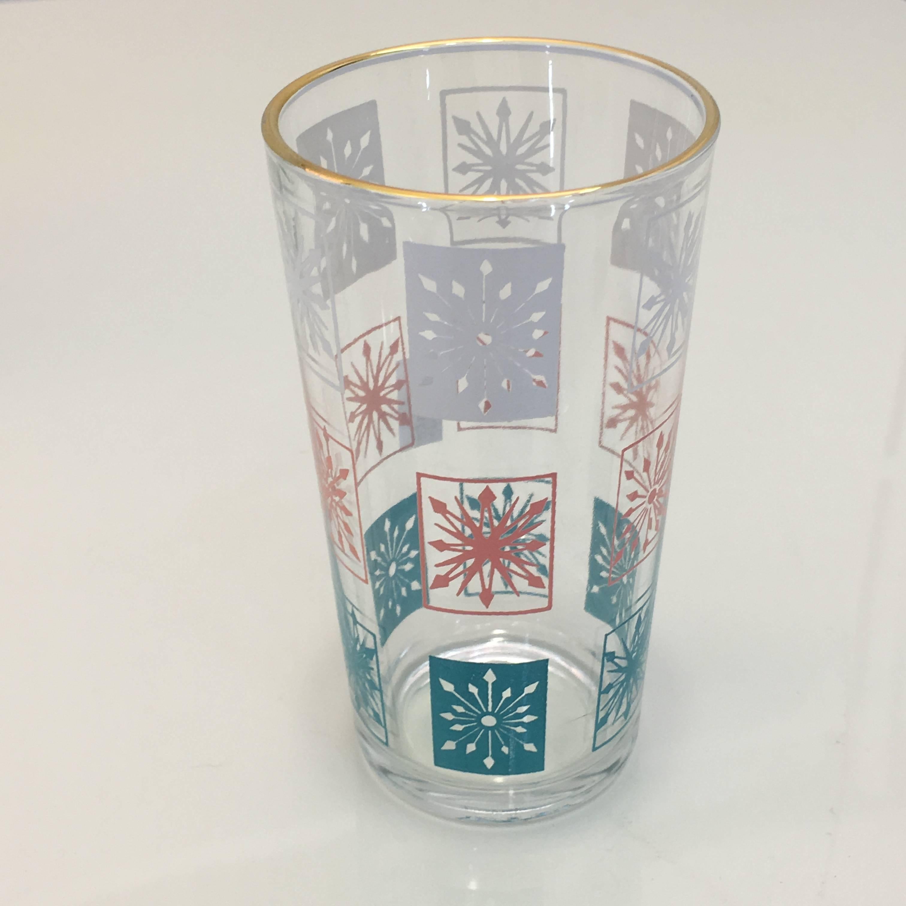 Mid-Century Modern Set of Eight Barware Tom Collins Glasses with Snowflake Motif For Sale