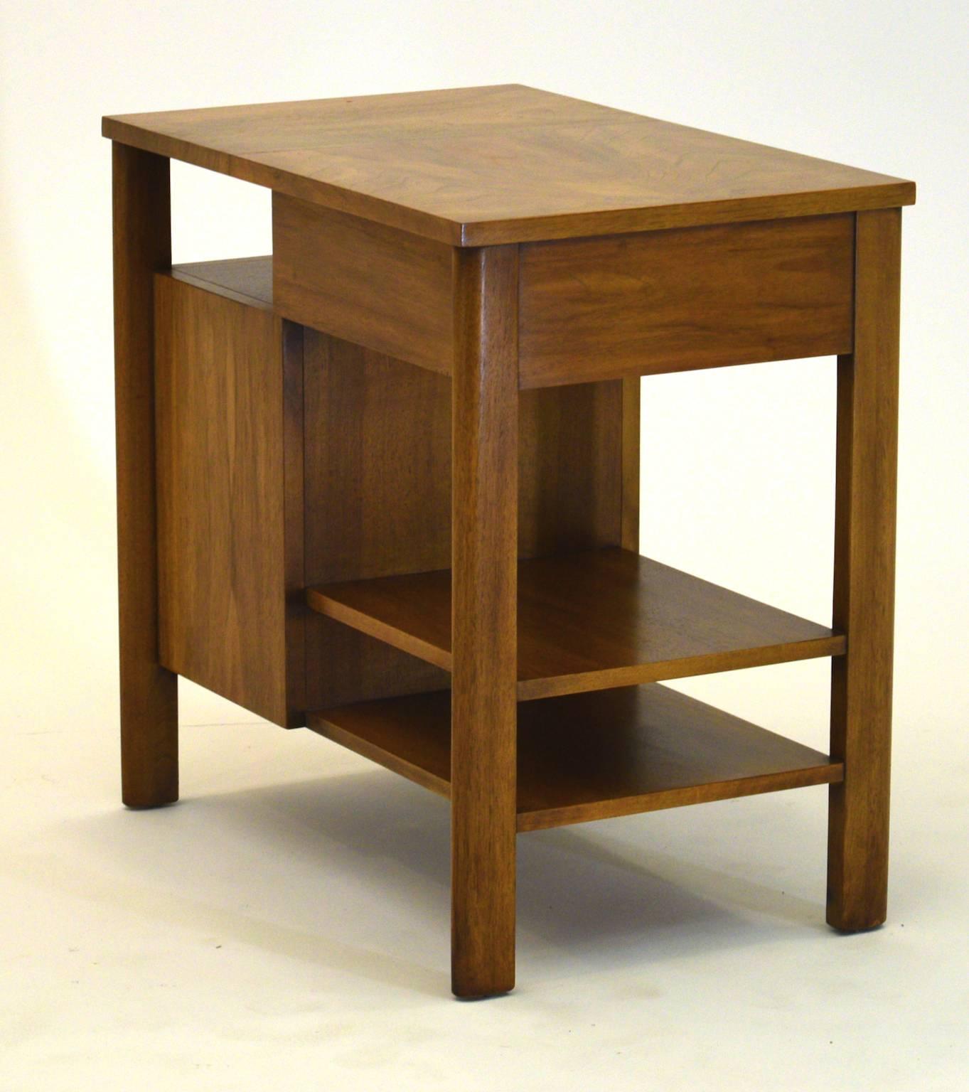 Widdicomb, circa 1951
Walnut.
Likely designed by Dale Ford
Measures 24