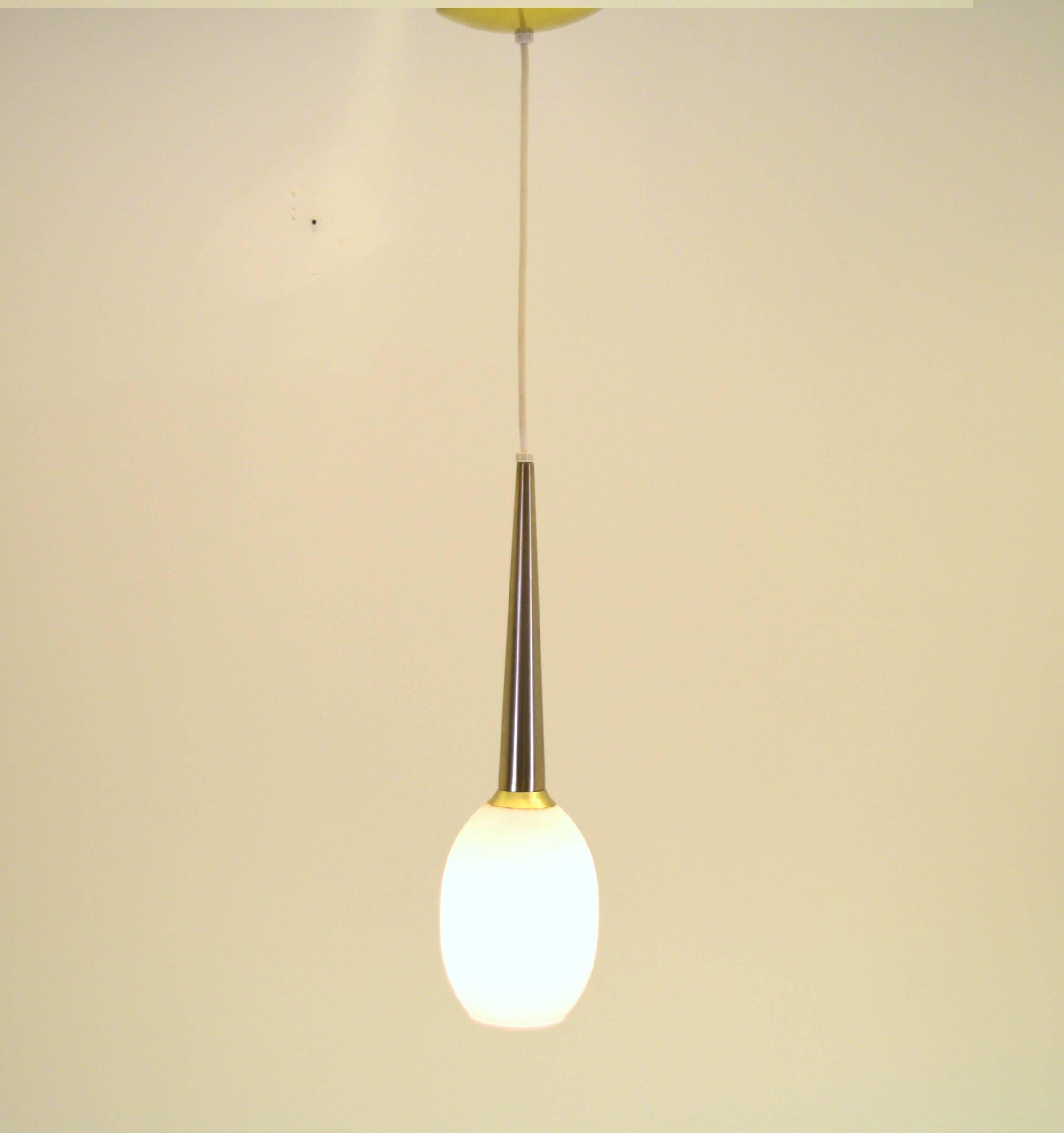 Dining Room Pendant Lamp by Moe lighting For Sale 1