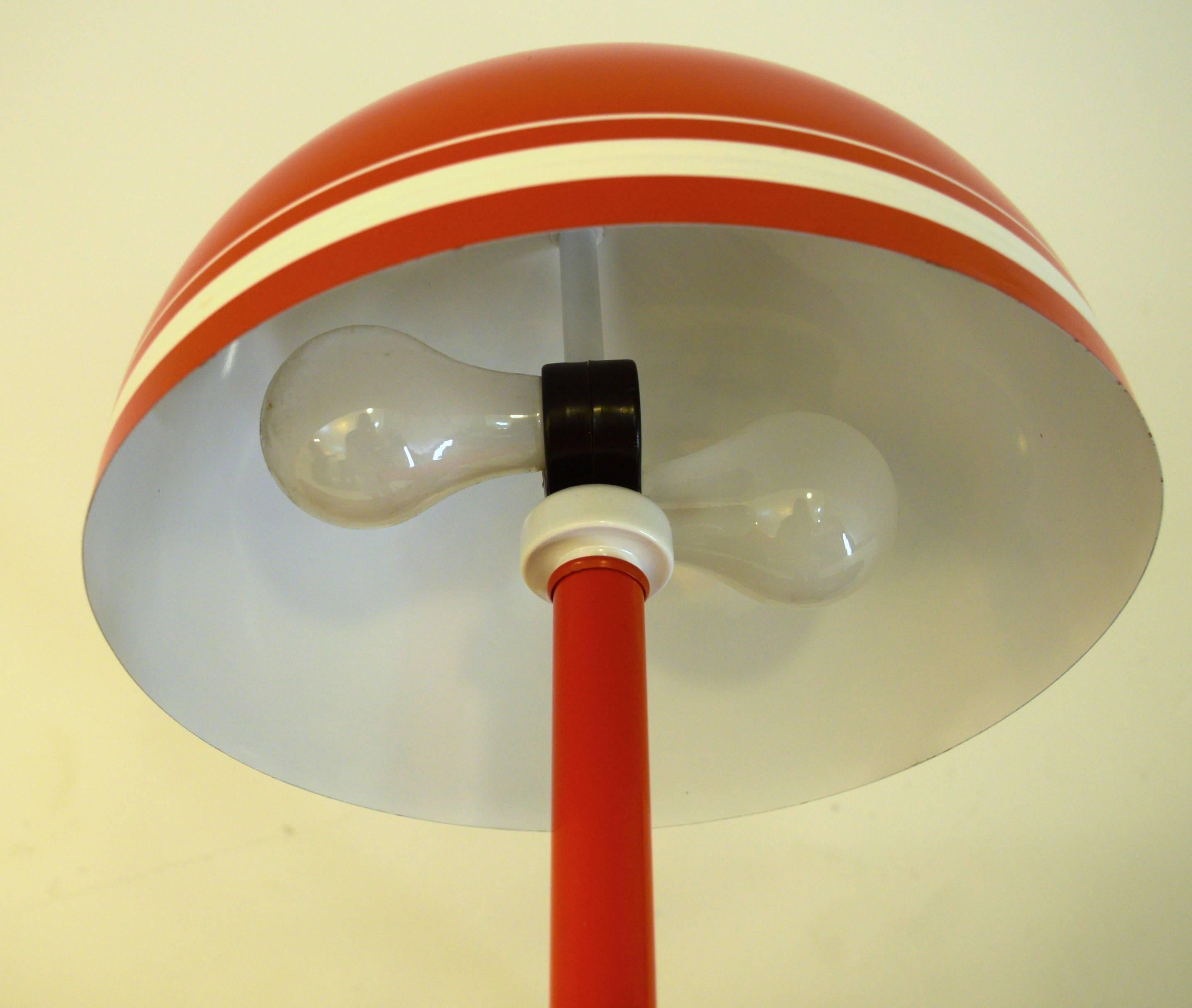 Mid-Century Modern Steel Mushroom Table Lamp in Fire Engine Red