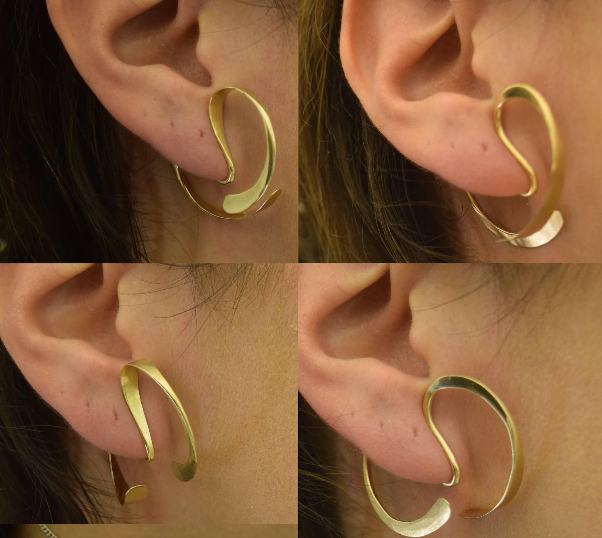 Irene Brynner Modernist Non-Pierced Gold Abstract Earrings In Excellent Condition In South Charleston, WV