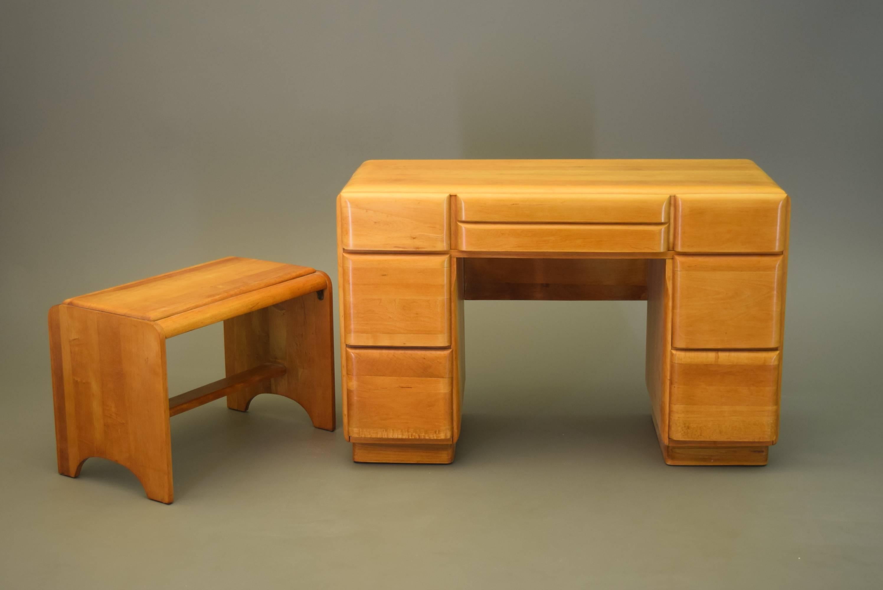 Solid Maple Vanity and Stool, circa 1950s In Excellent Condition In South Charleston, WV