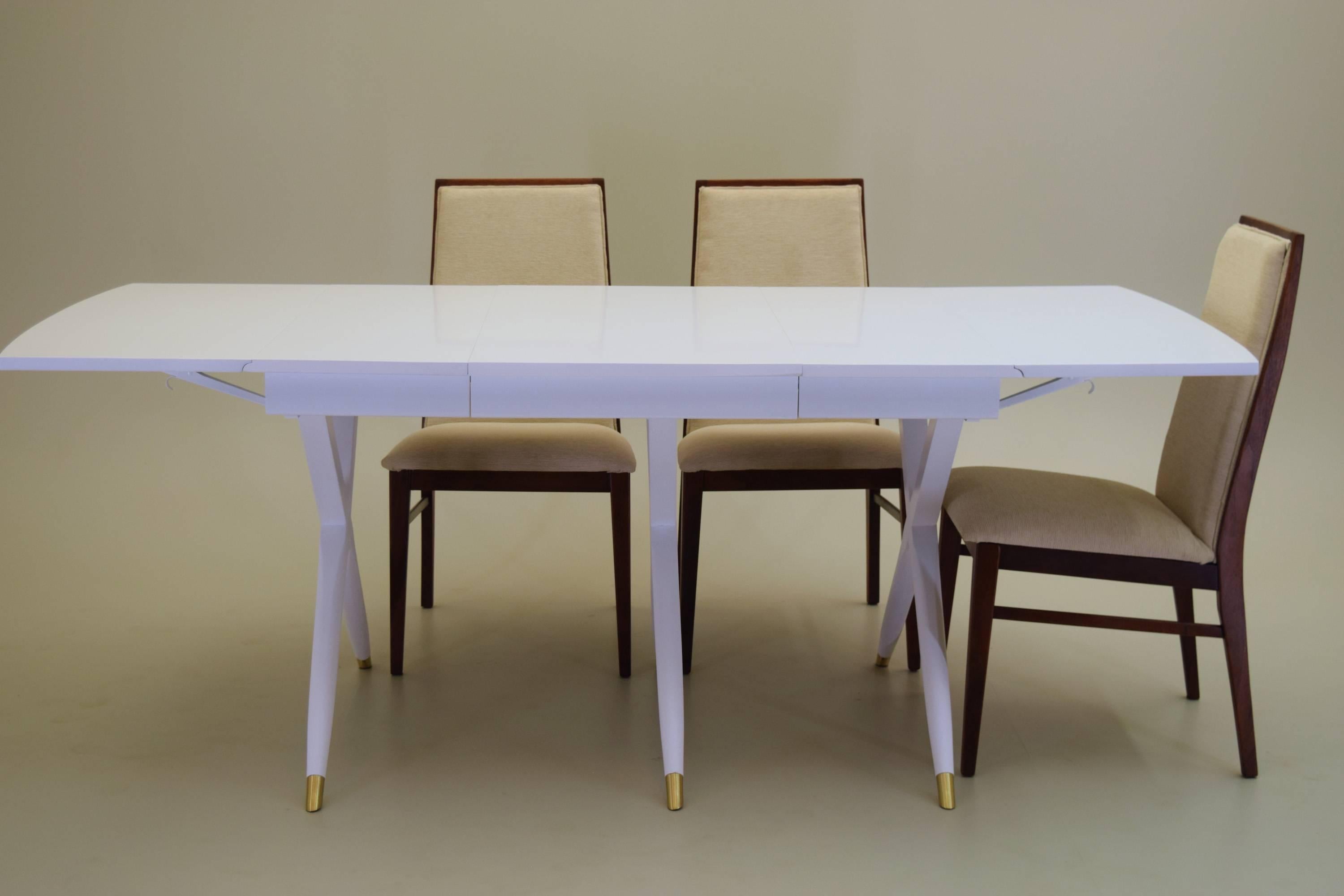 Outstanding Scissor Base Dining Table in White Lacquer with Brass Tips  In Excellent Condition In South Charleston, WV