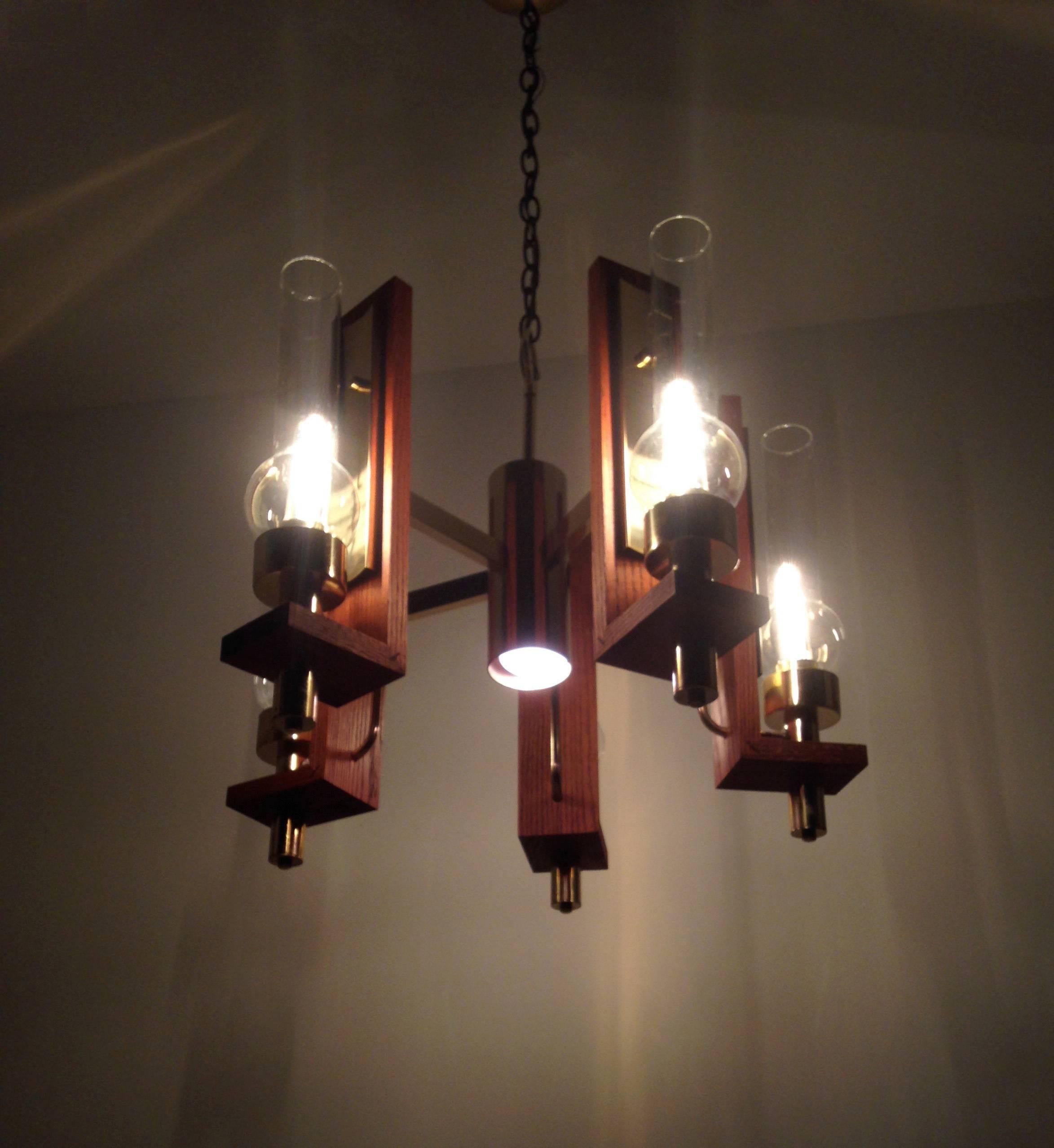 Mid-Century Modern Large and Uncommon Chandelier by Robert Sonneman