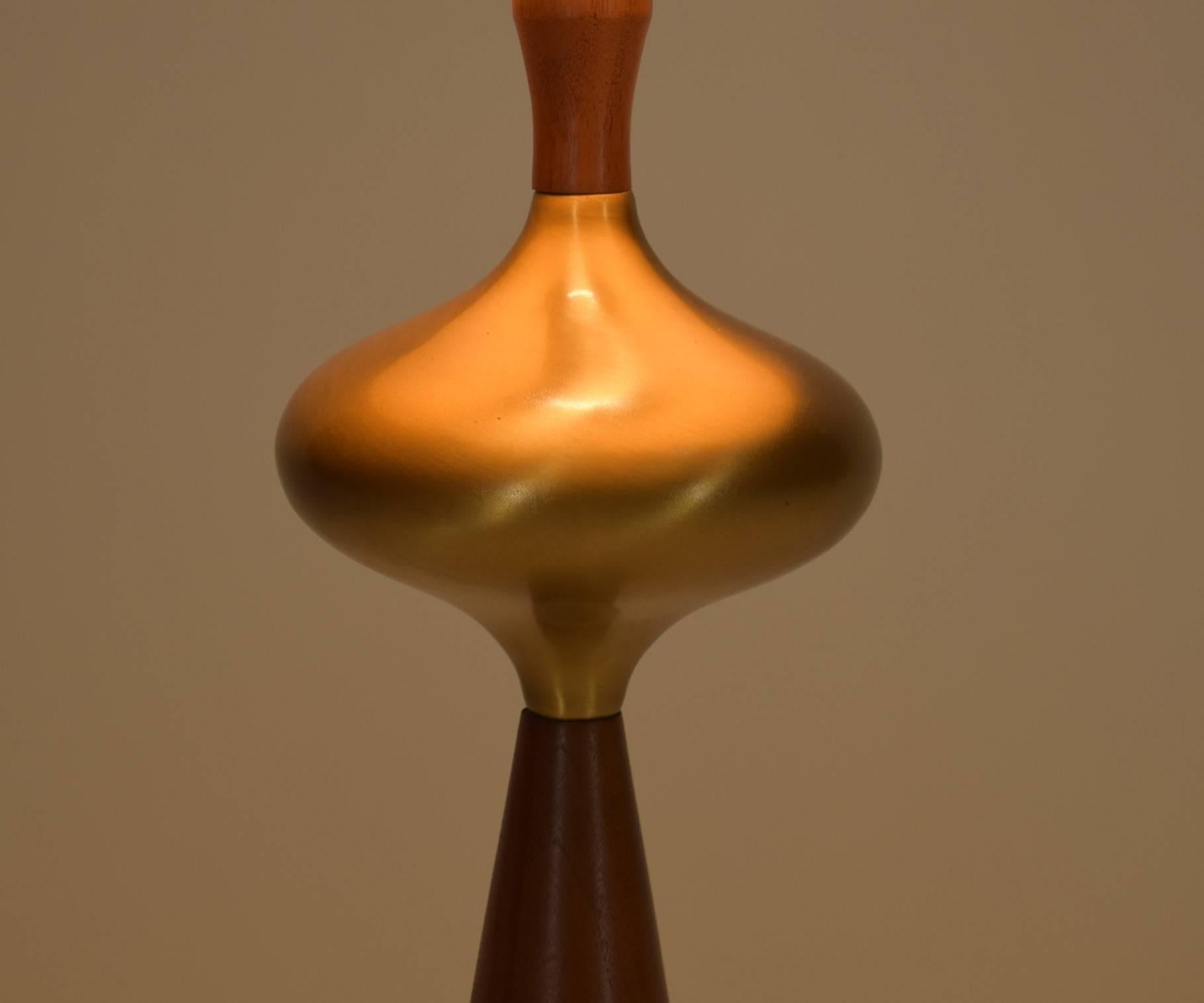 Mid-Century Modern Sculptural Table Lamp by Westwood Designed by Tony Paul