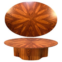 Emergence Collection Santos Palisander Ovaler oder Runder Couchtisch von Aaron Saxton