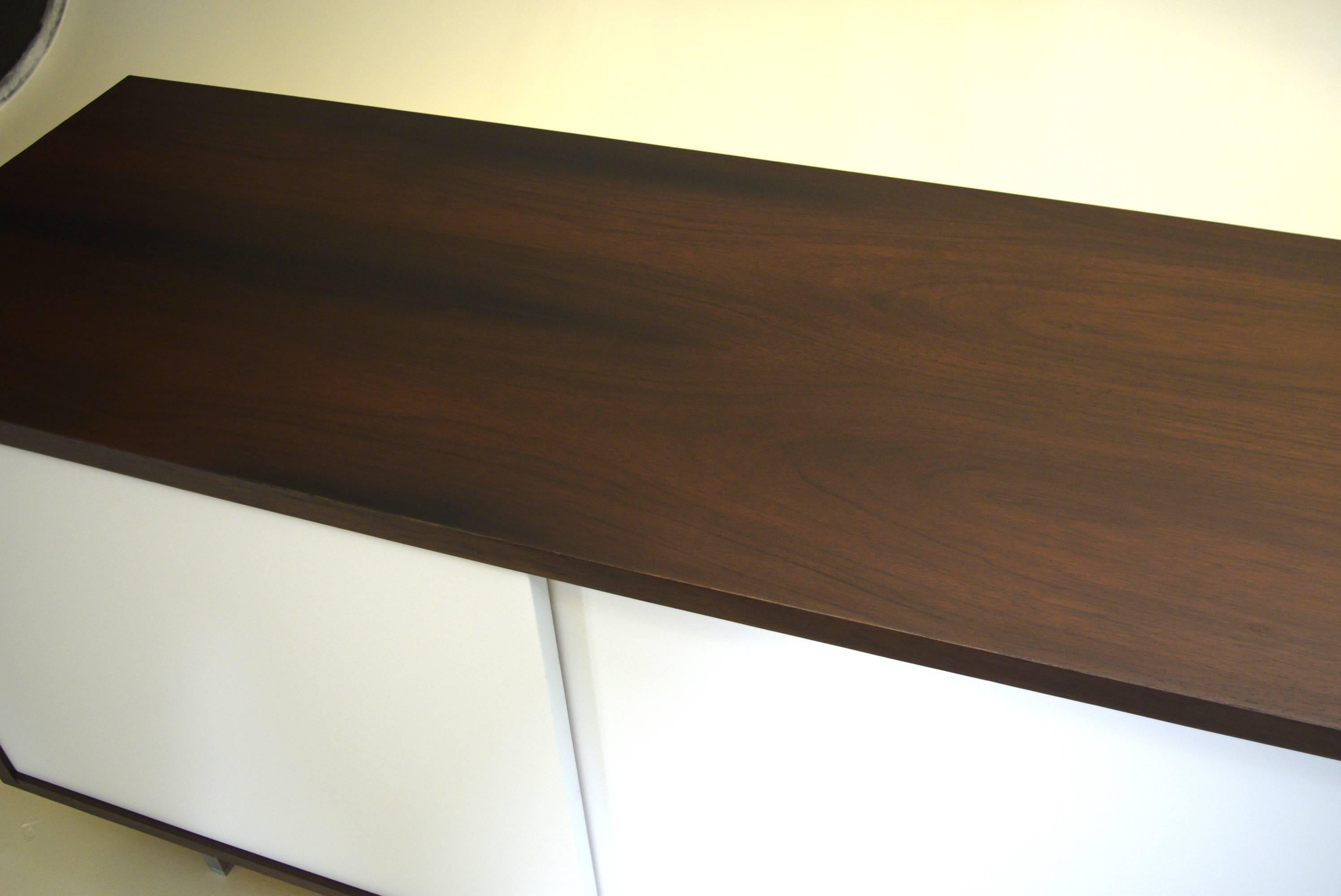 Outstanding Credenza by Florence Knoll 1956 in Rosewood 2