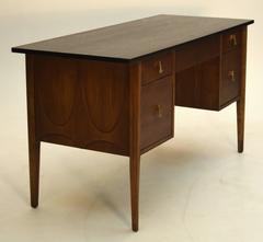 Broyhill Brasilia Premier Walnut Desk