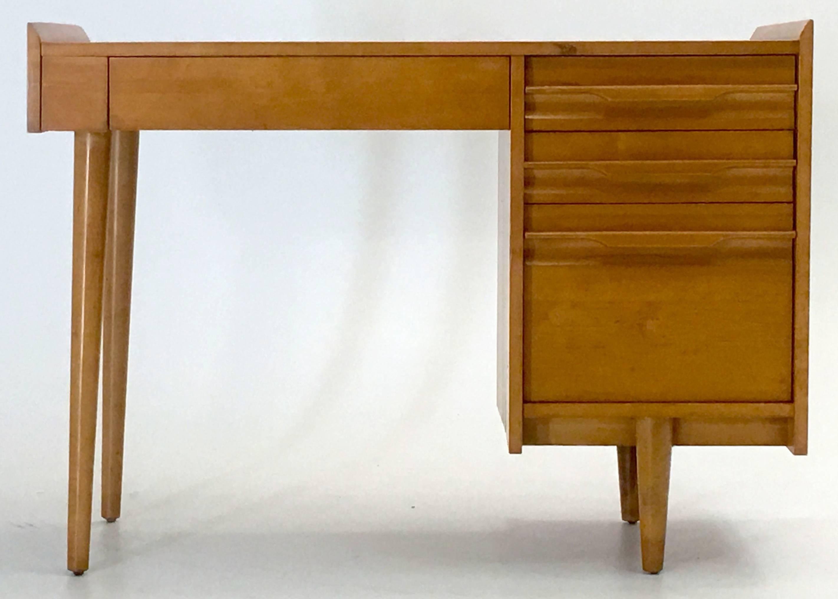 leopold desk