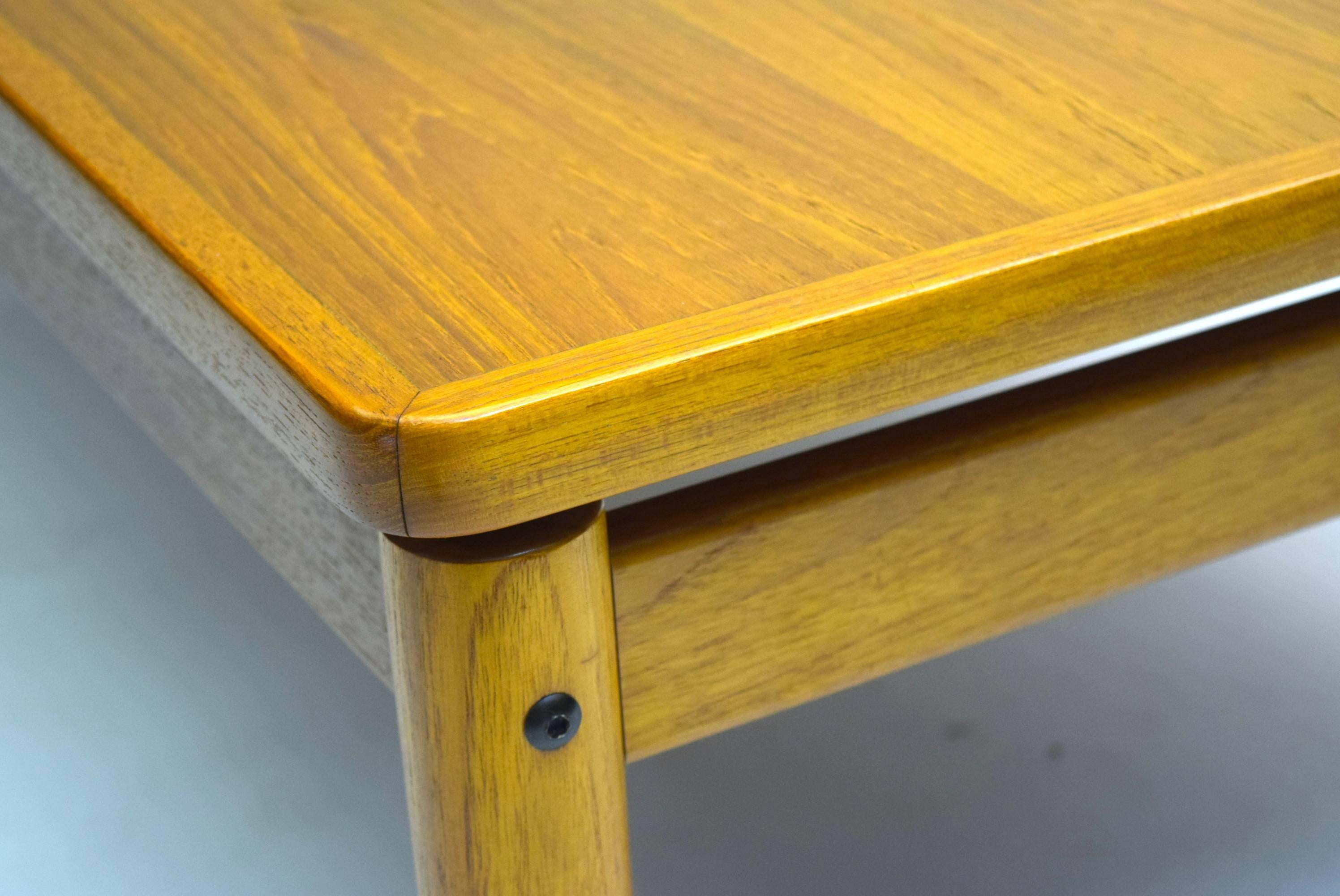 trioh coffee table