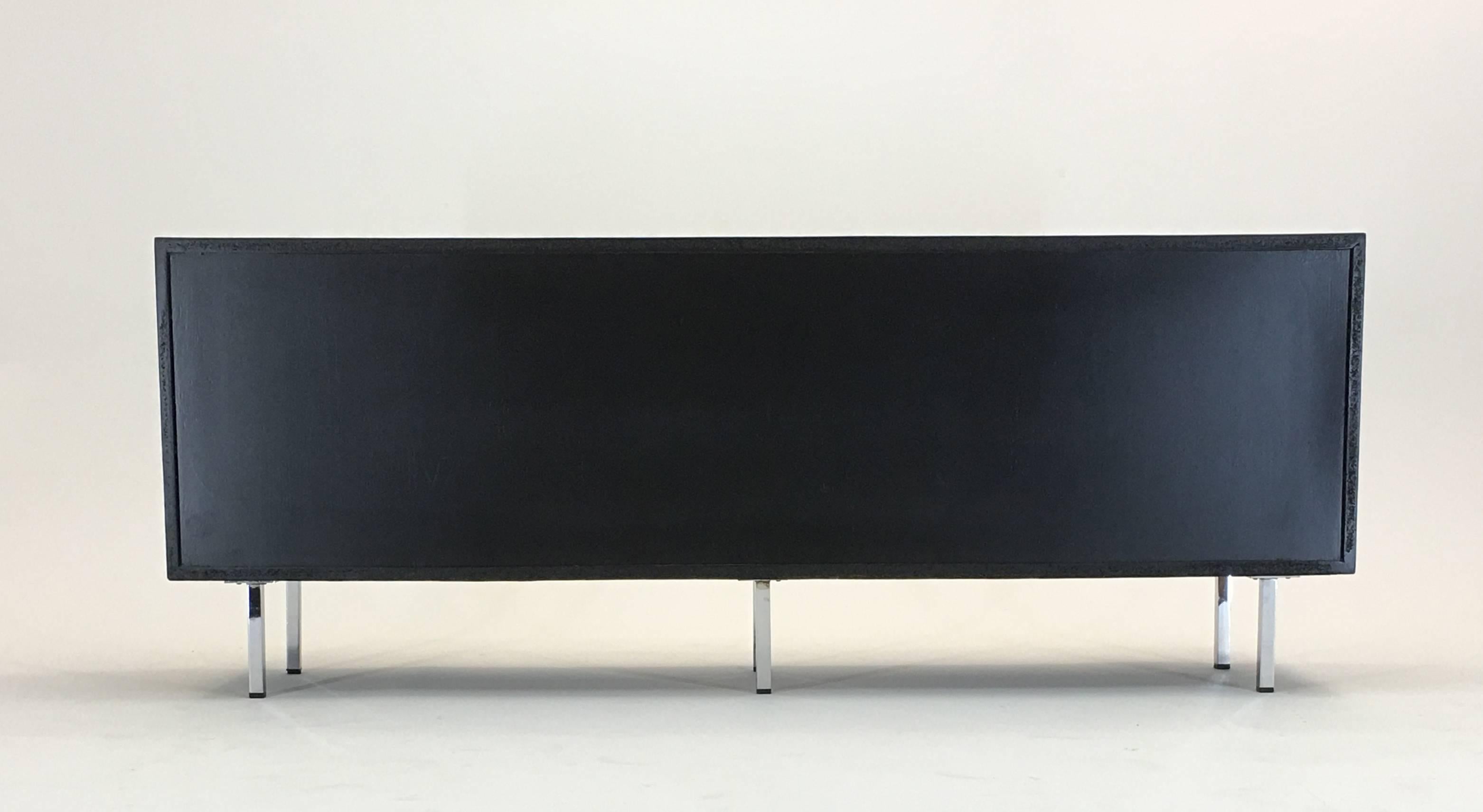 Florence Knoll Credenza with Dynamic Color Scheme in Lacquer 3