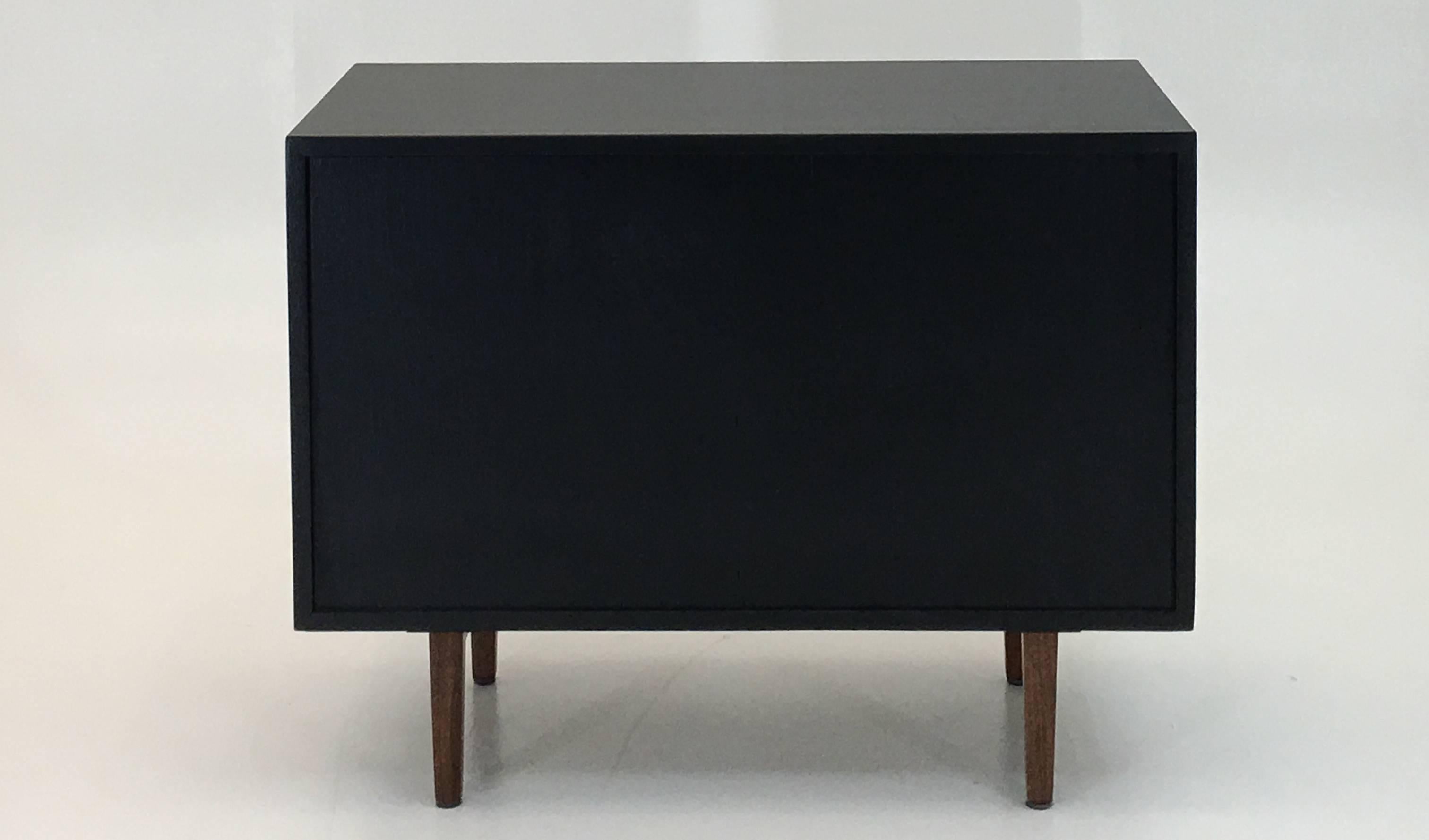 Cabinet by Florence Knoll for Knoll Associates In Excellent Condition In South Charleston, WV
