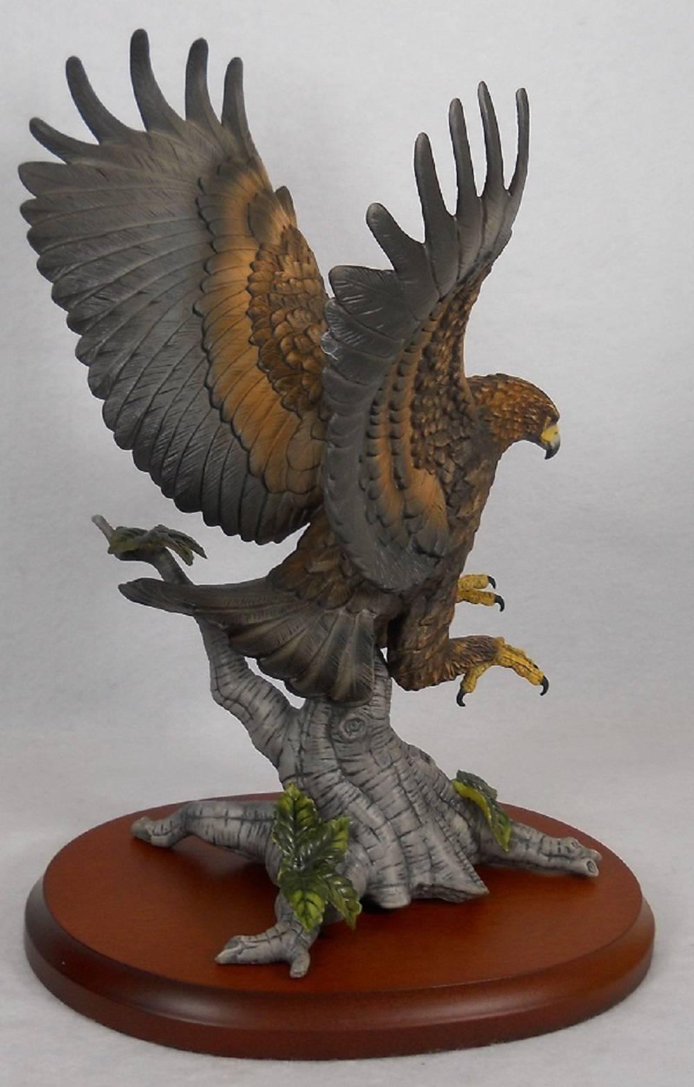 China finders china, crystal, flatware and collectible matching service is offering one (1) Lenox China Eagle of Glory figurine in great condition free-from chips, cracks, break, stain, or discoloration. • Includes box. No certificate • Stands