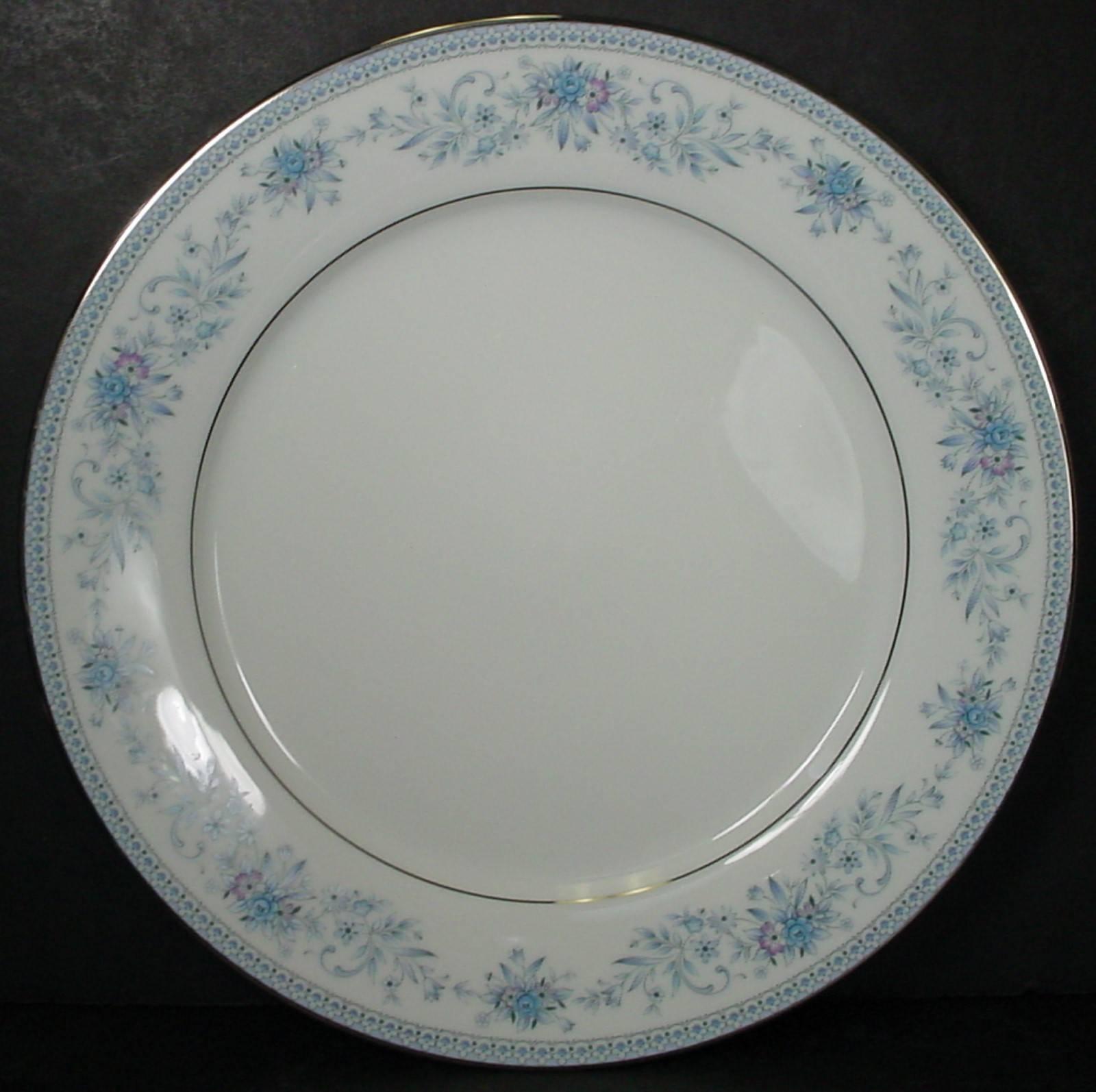 CHINA FINDERS 

China, Crystal, Flatware and Collectible Matching Service is offering ONE (1) 

NORITAKE china BLUE HILL 2482 pattern 65-piece Set Service for 12

in great condition free from chips, cracks, break or stain.

• Blue Floral