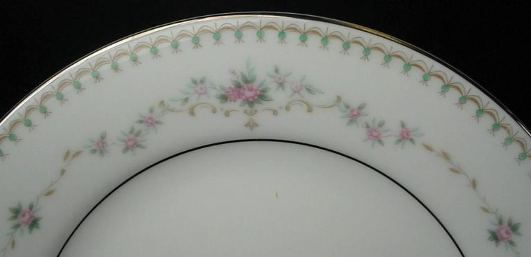 NORITAKE china FAIRMONT 6102 pattern 62-piece SET SERVICE for