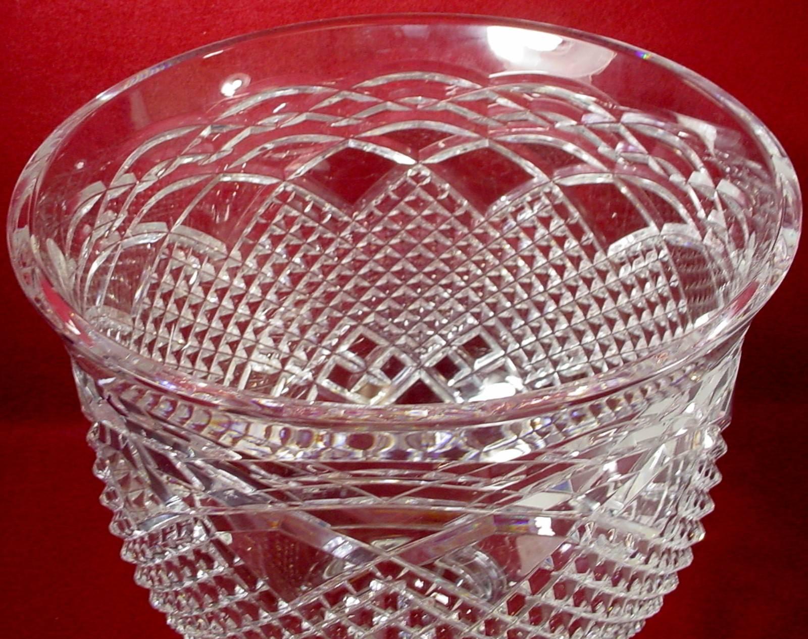 China finders.

China, crystal, flatware and collectible matching service is offering one (1). 

Waterford Crystal Designers Gallery Collection Irish rainbow footed trifle bowl signed by Tom Brennan.

In great condition free from chips,