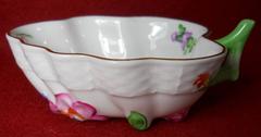 HEREND china PRINTEMPS Green Leaf Shaped Bowl - #680 Nappy -  4-1/4"