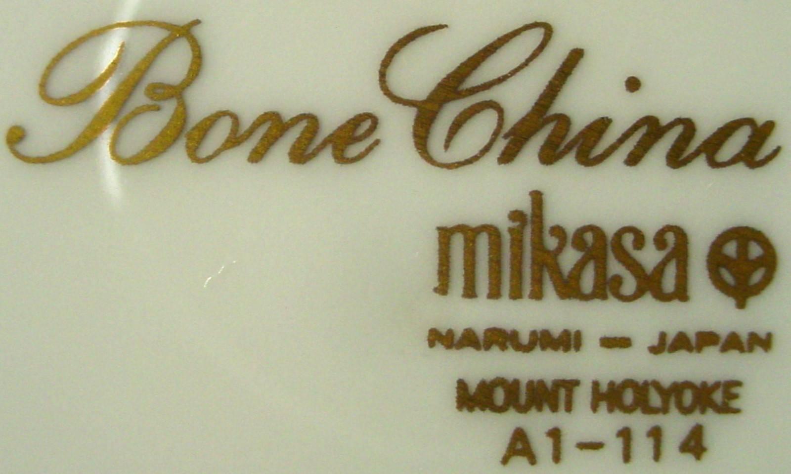 MIKASA china MOUNT HOLYOKE A1-114 pattern 91-piece SET SERVICE for 12 + serving 1