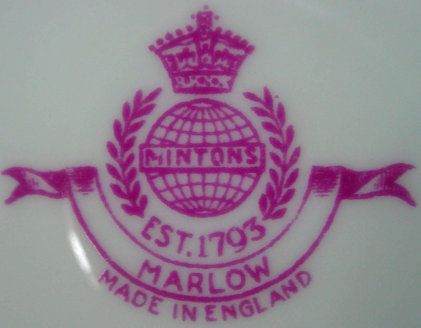 MINTON china MARLOW S309 pattern 60-piece SET SERVING for TWELVE In Excellent Condition For Sale In St. Petersburg, FL