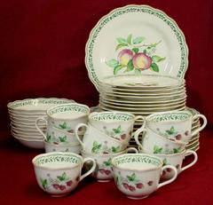 NIKKO china MEDLEY 9301 pattern 40-pc SET SERVICE 