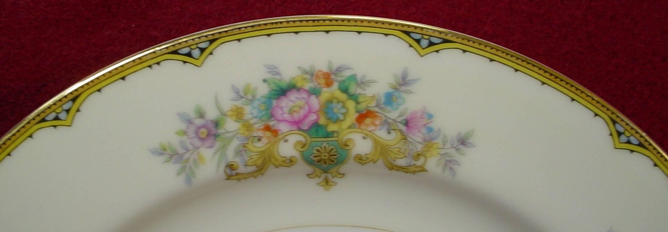 NORITAKE china N1327 pattern 70-pc SET SERVICE

in great condition free from chips, cracks, clouding, breaks, stains, or discoloration and with only a minimum of use.

• Includes 8 Cup, 11 Saucer, 12 Dinner Plate, 11 Salad Plate, 9 Bread Plate,