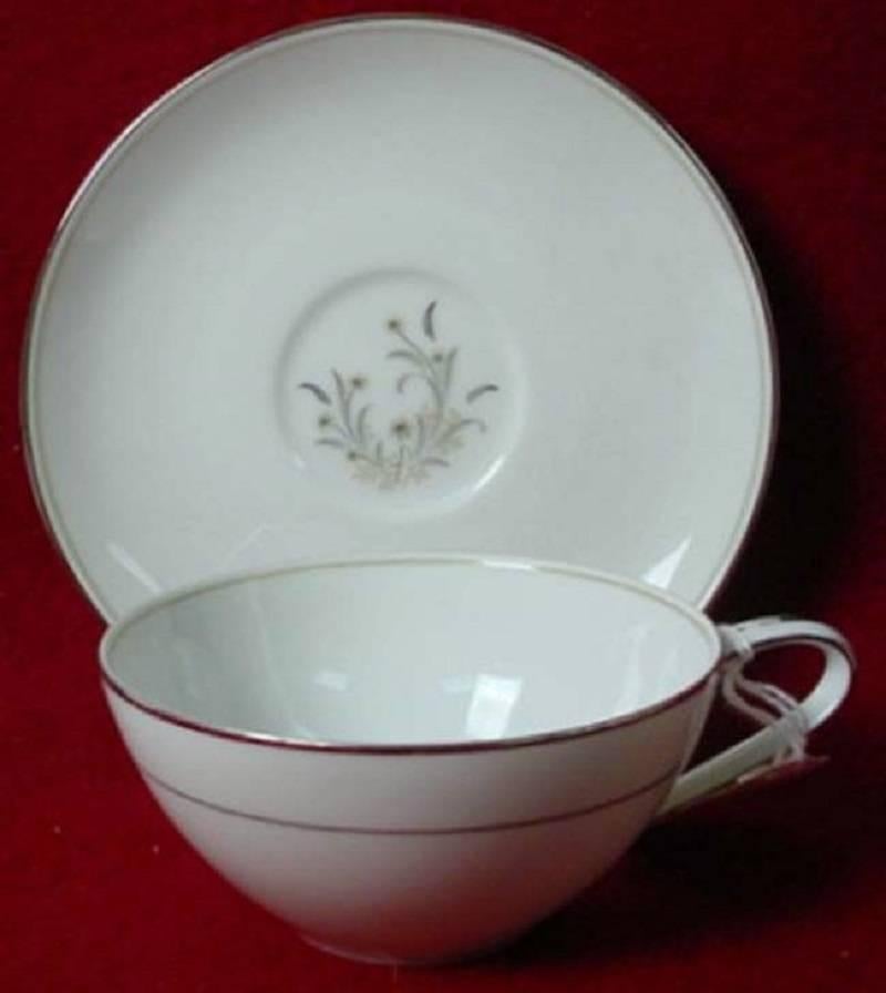 Noritake China Ardis 5772 74Piece Set Service for 12 For Sale at 1stDibs