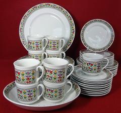 Retro ROYAL DOULTON china FIREGLOW TC1080 pattern 55-pc SET SERVICE for Nine