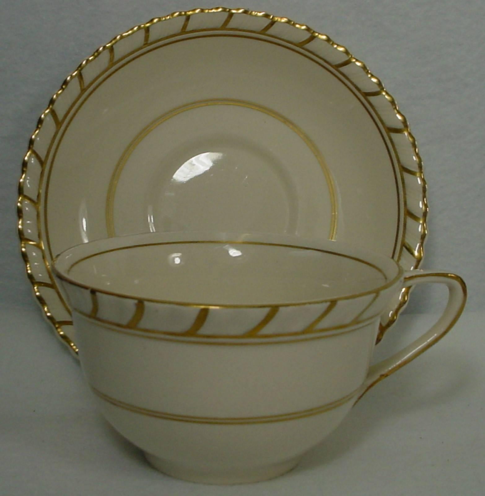 in great condition with minimal use. Some items may have glaze crazing.

• Production Dates: c1930 - c1950.

• Includes 8 each Cup, Saucer, Dinner Plate, Bread Plate, and Fruit/Berry Bowl and 1 (one) each Creamer, Sugar Bowl with Lid, and Oval