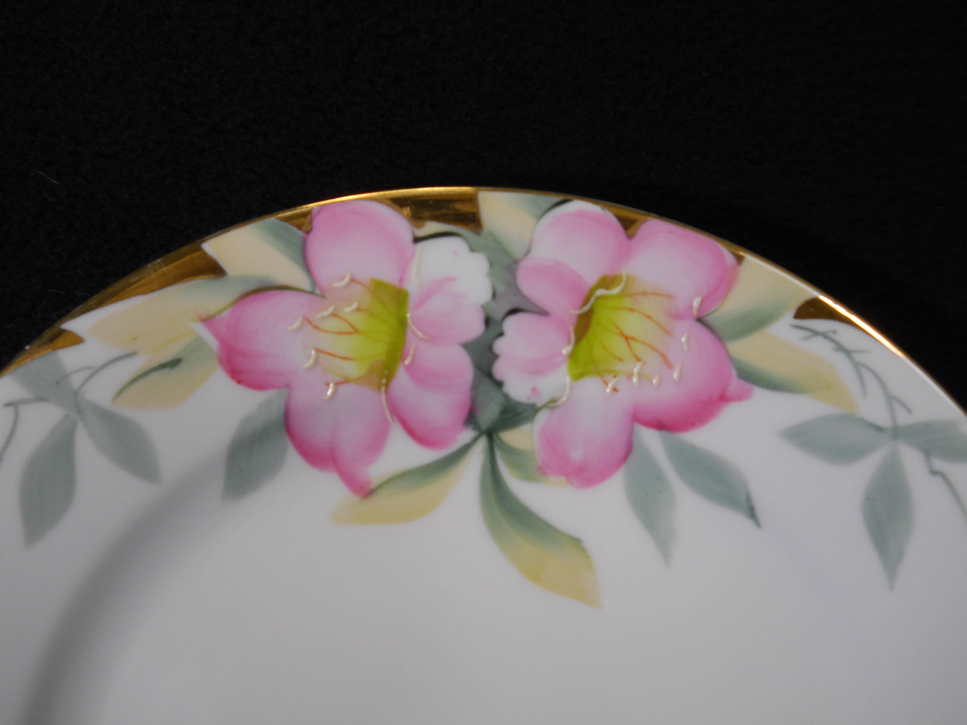 Porcelain Noritake China Azalea Pattern Hand-Painted Service for 12 Plue Serving