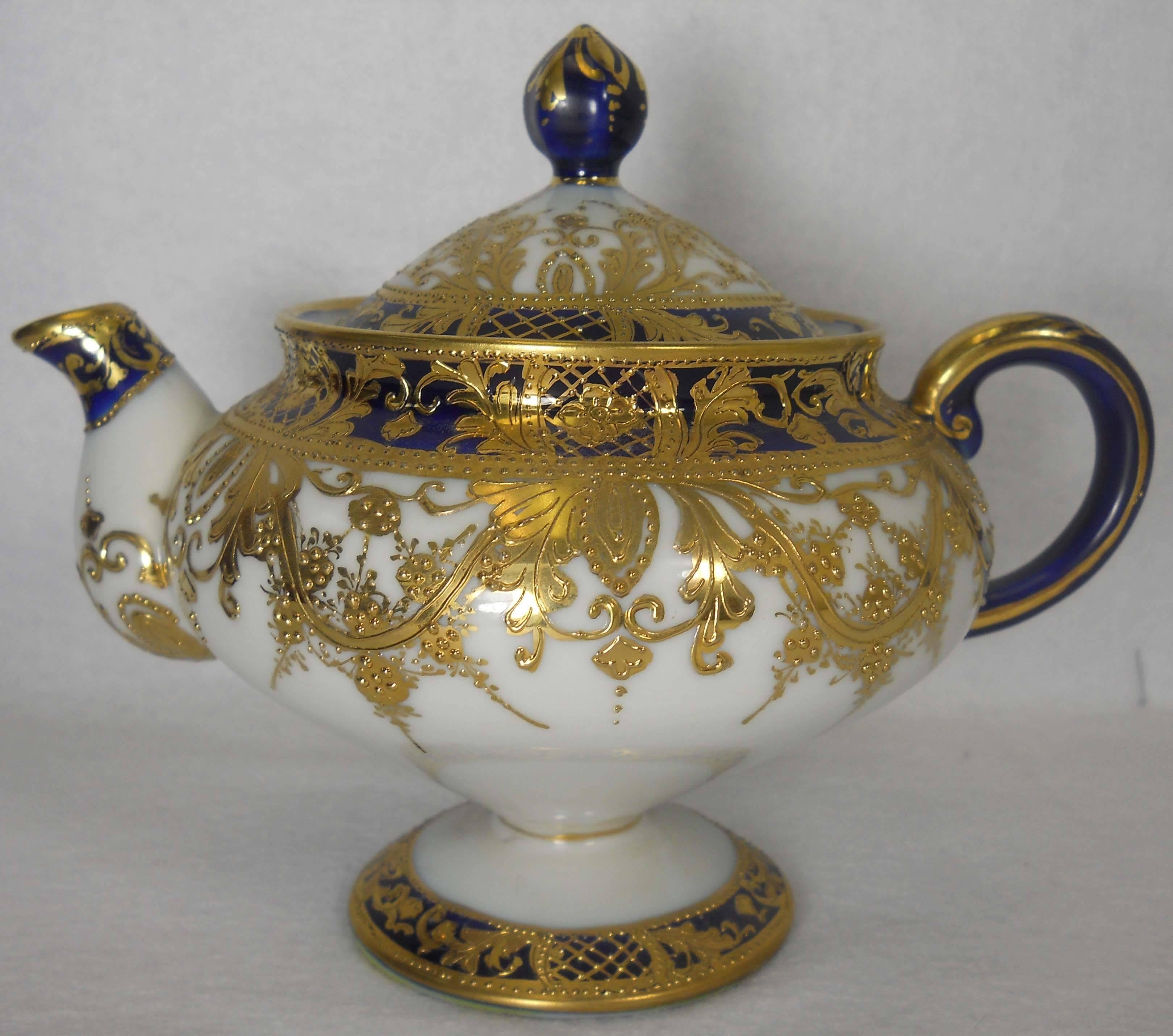 19th Century Noritake Porcelain Hand-Painted 17 Pieces Tea Service 1