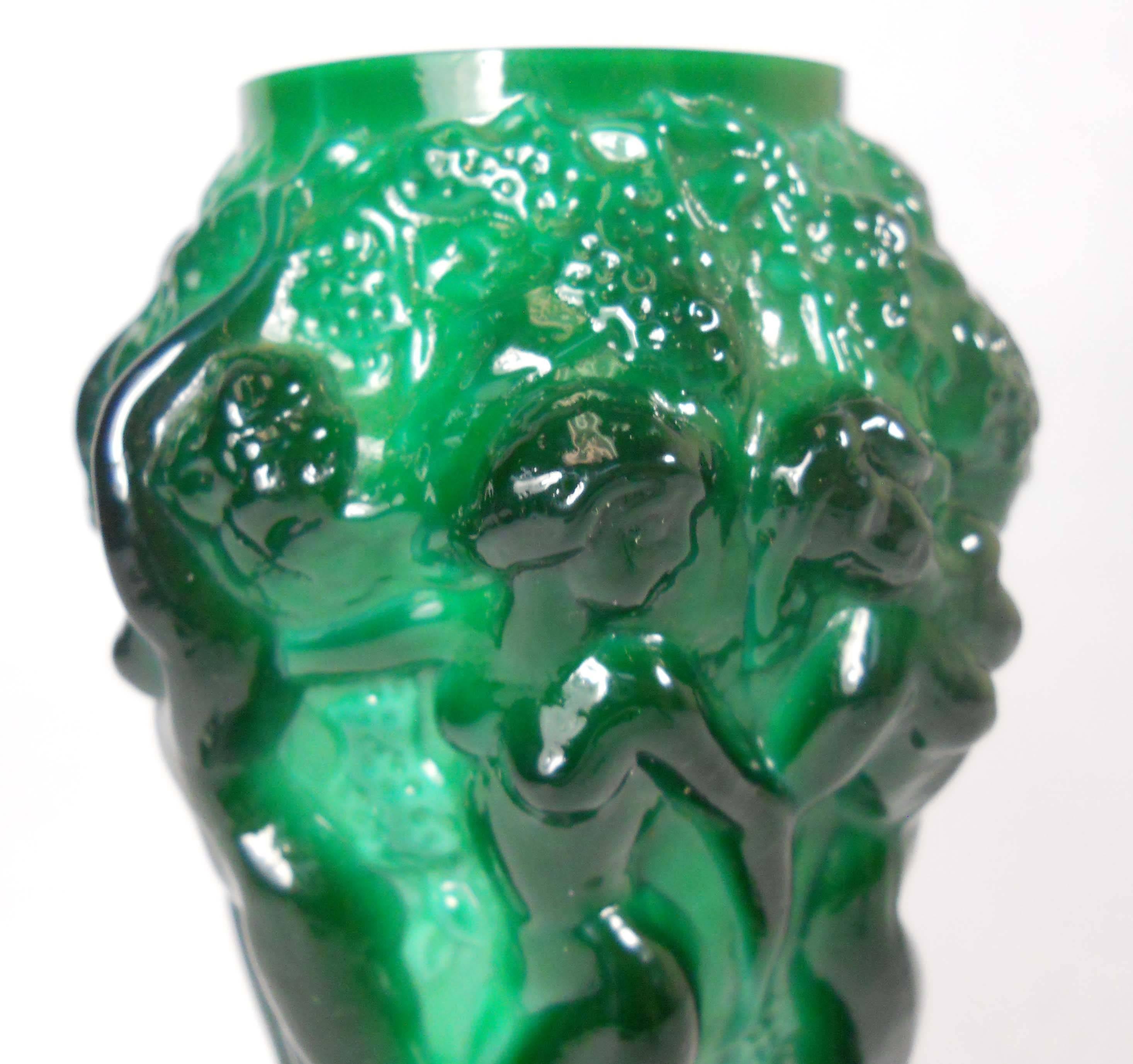 Art Deco Malachite Glass Vase by Riedel Glass for Schlevogt's 1930s Ingrid Line In Excellent Condition In St. Petersburg, FL