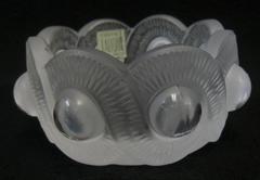 Lalique Gao Cendrier or Ashtray or Decrotive Bowl, Hand Signed Lalique