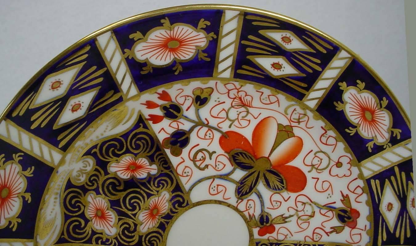 
CHINA FINDERS 

China, Crystal, Flatware and Collectible Matching Service is offering ONE (1) 

ROYAL CROWN DERBY china TRADITIONAL IMAGI pattern DESSERT or PIE PLATE

in great condition free from chips, cracks, break, stain, or