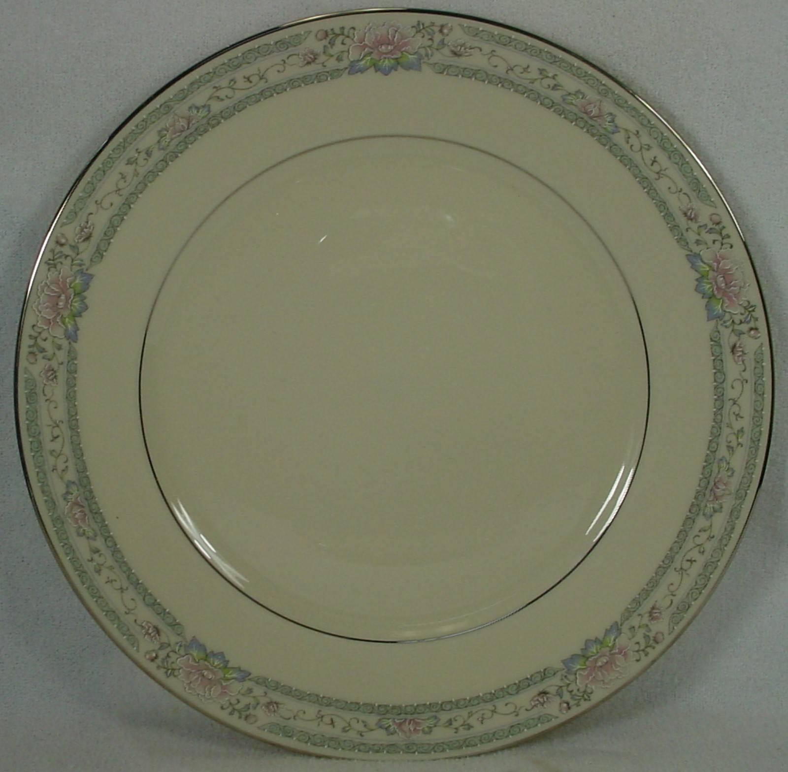 American LENOX china CHARLESTON pattern 60-pc SET SERVICE for 12 (12 5-pc place setting)