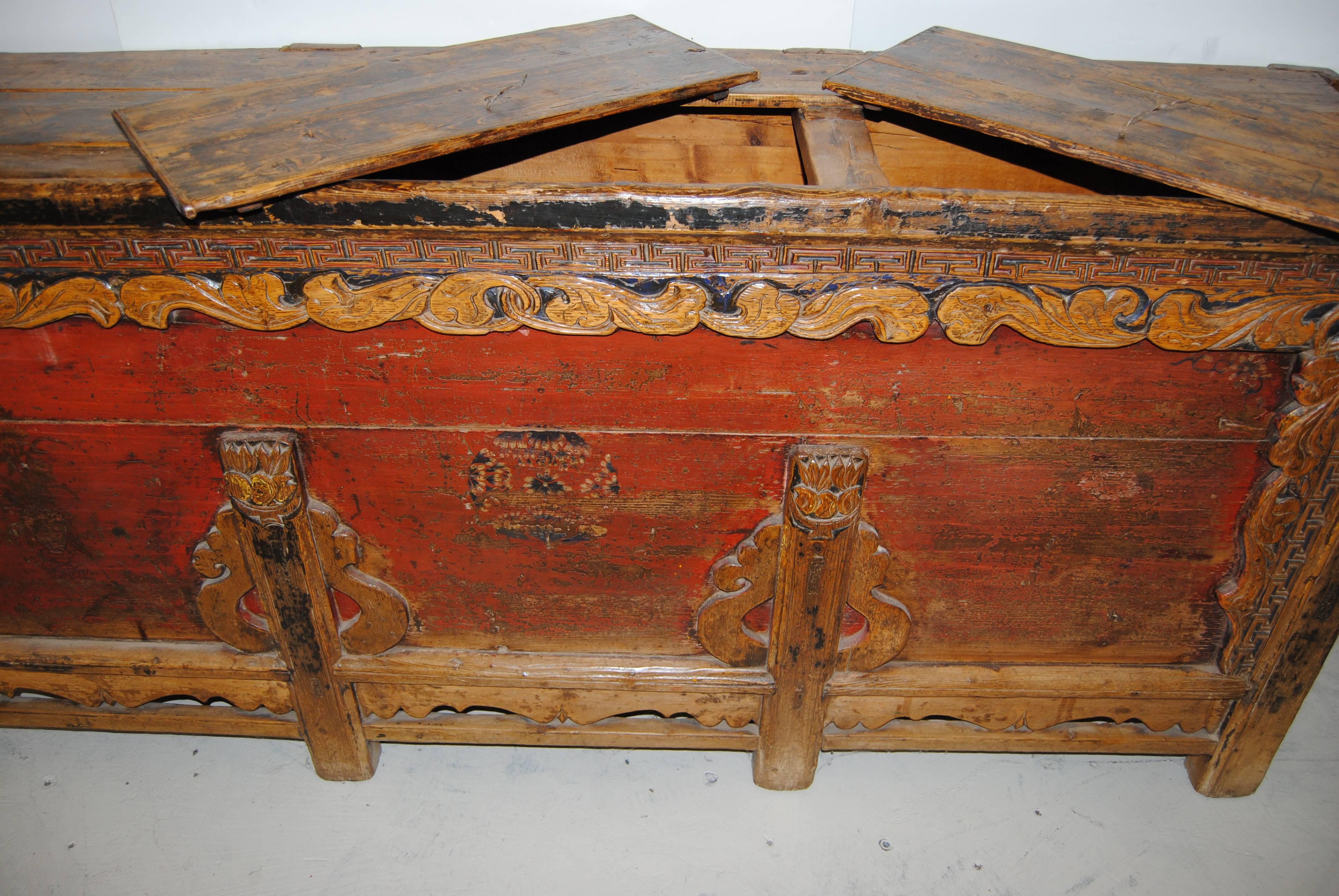 Pine Antique Chinese Quinghai Farmhouse Cabinet, Late 19th Century