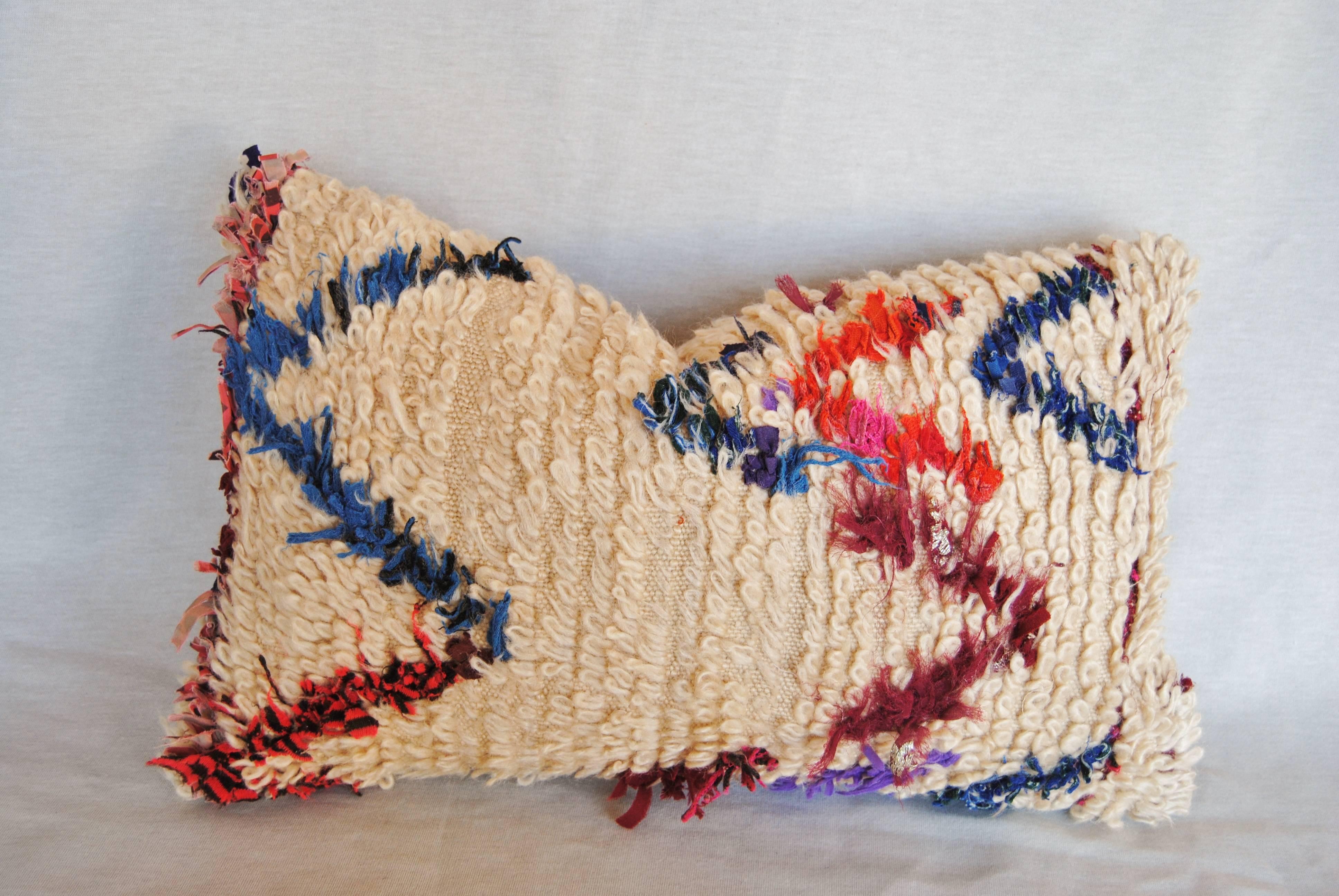Vintage Moroccan Hand-Loomed Wool Beni Ourian Pillow, Atlas Mountains For Sale 2