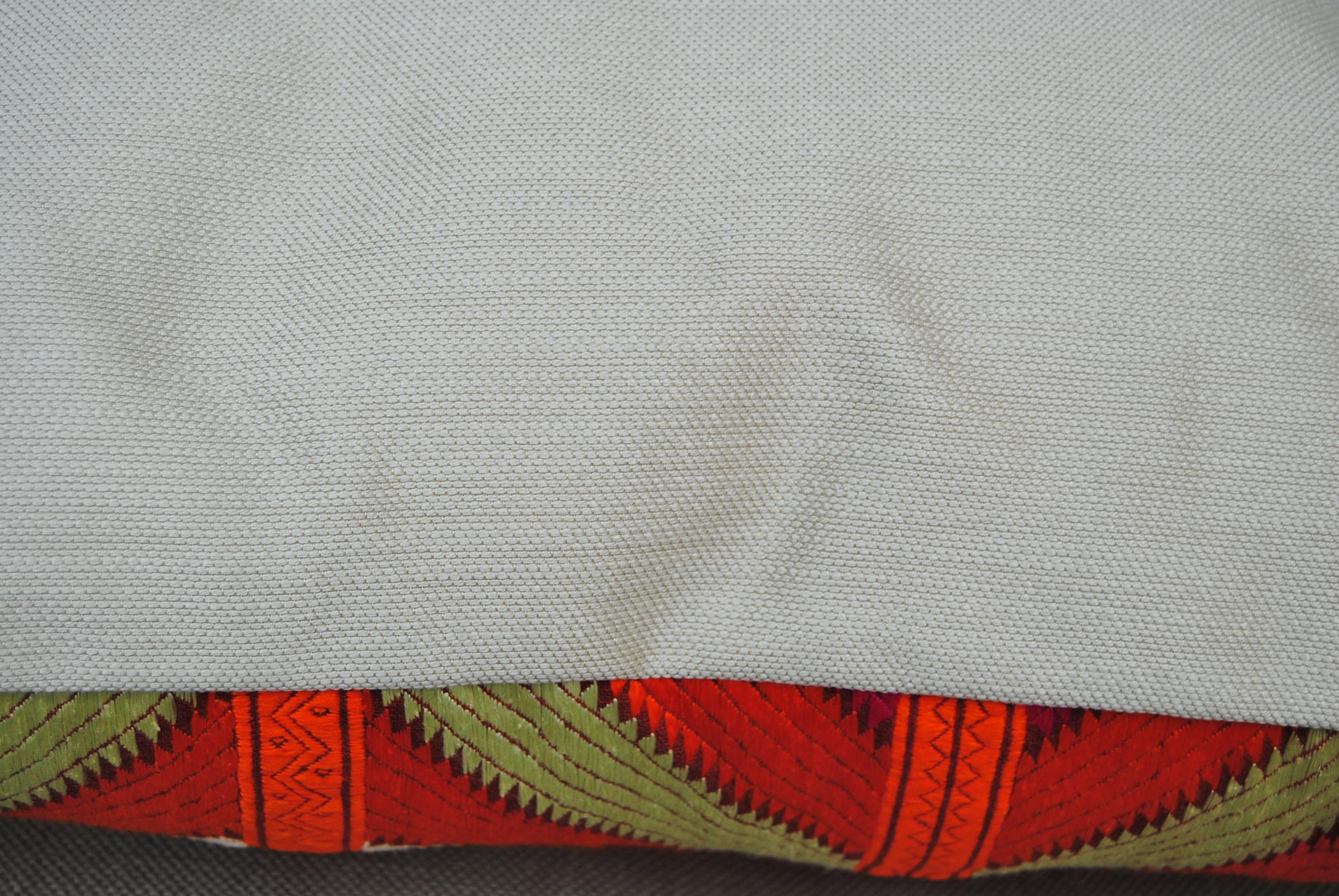Hand Embroidered Vintage Phulkari Bagh Custom Pillow, Punjab, India In Excellent Condition For Sale In Glen Ellyn, IL