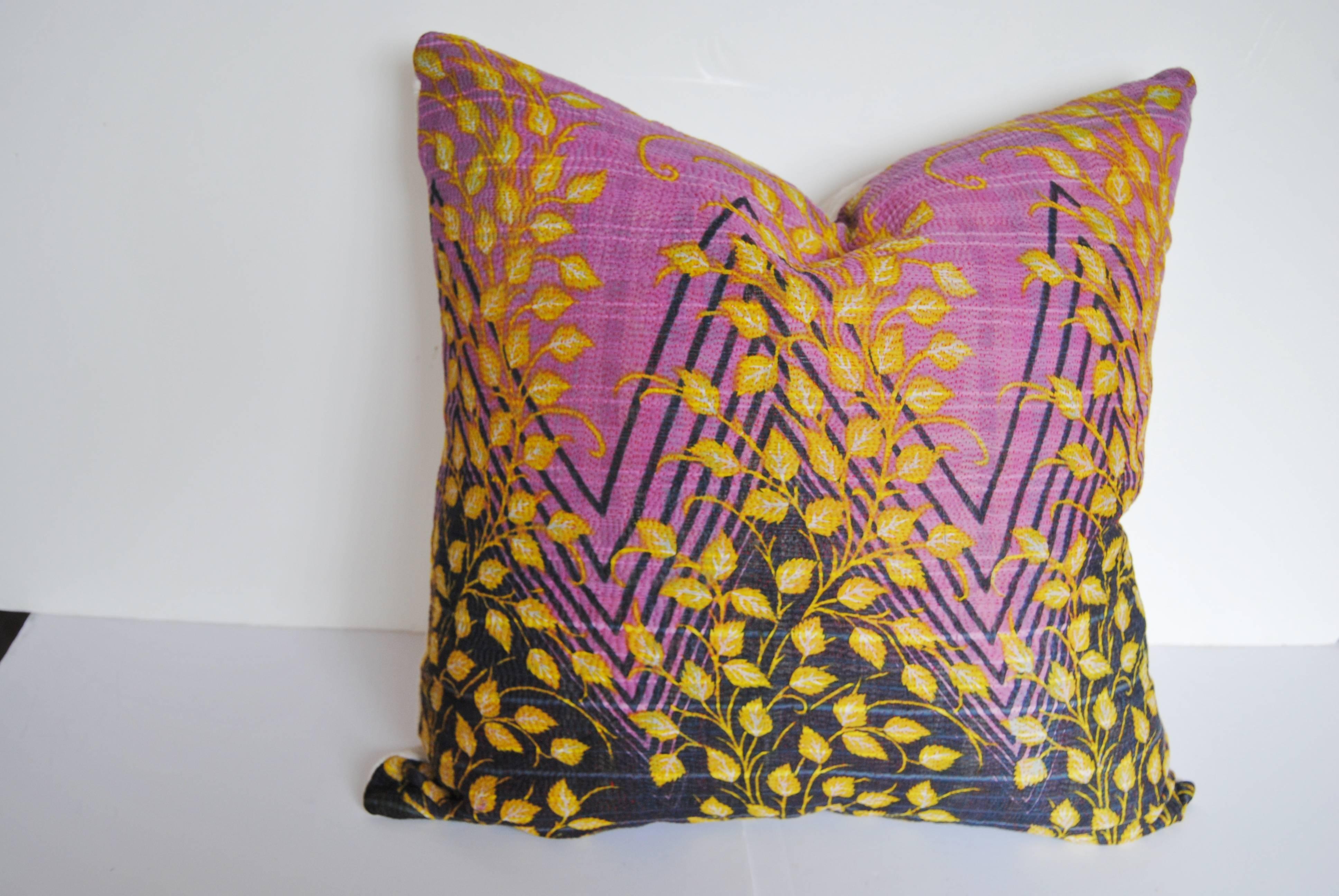 Custom Pair of Kantha Finely Stitched  Pillows, India In Good Condition For Sale In Glen Ellyn, IL