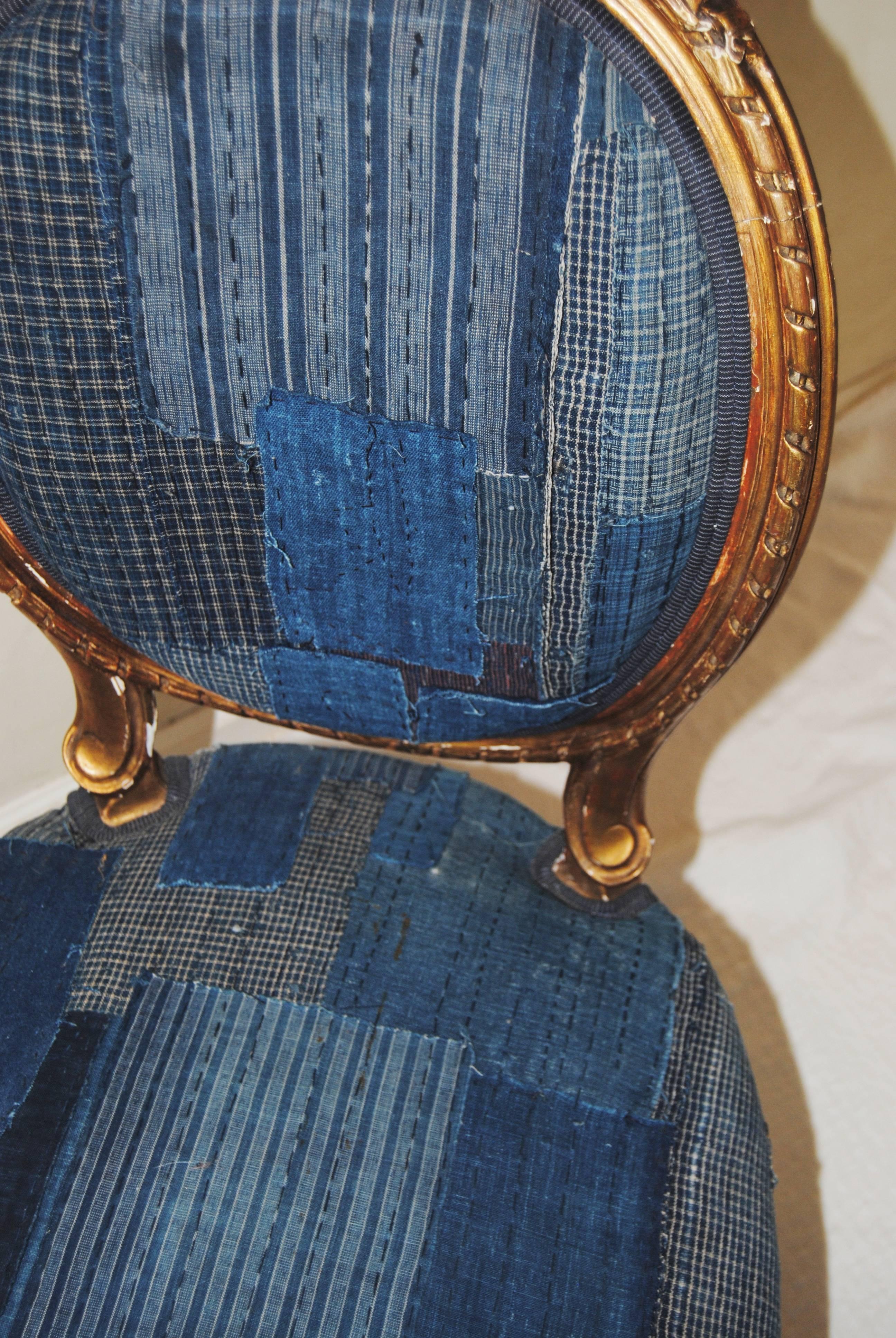 Antique French Gilt Chair Upholstered in an Antique Japanese Indigo Boro Textile In Good Condition For Sale In Glen Ellyn, IL
