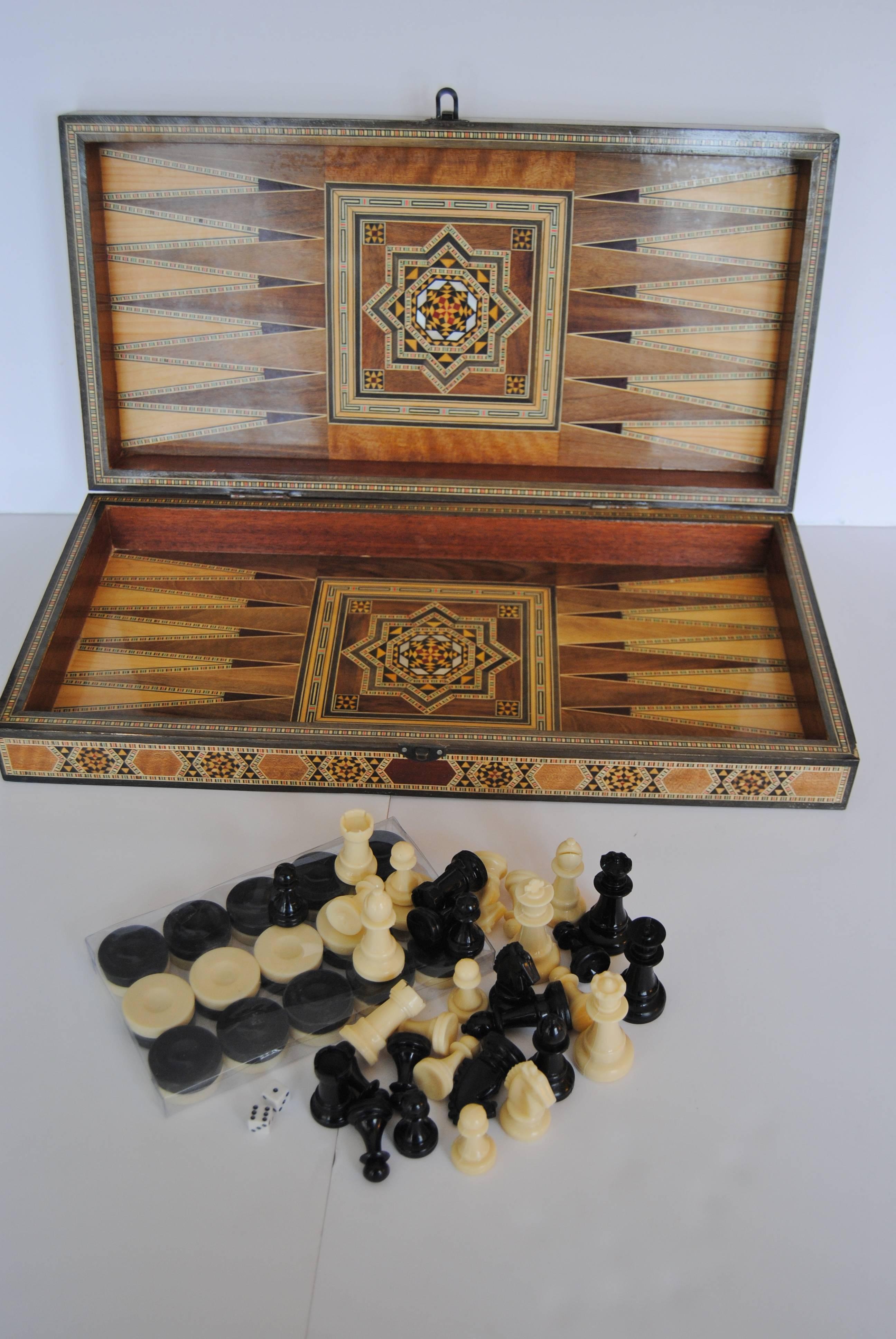 Wood Syrian Handcrafted Backgammon/Chess Board with Inlaid Mother-of-Pearl