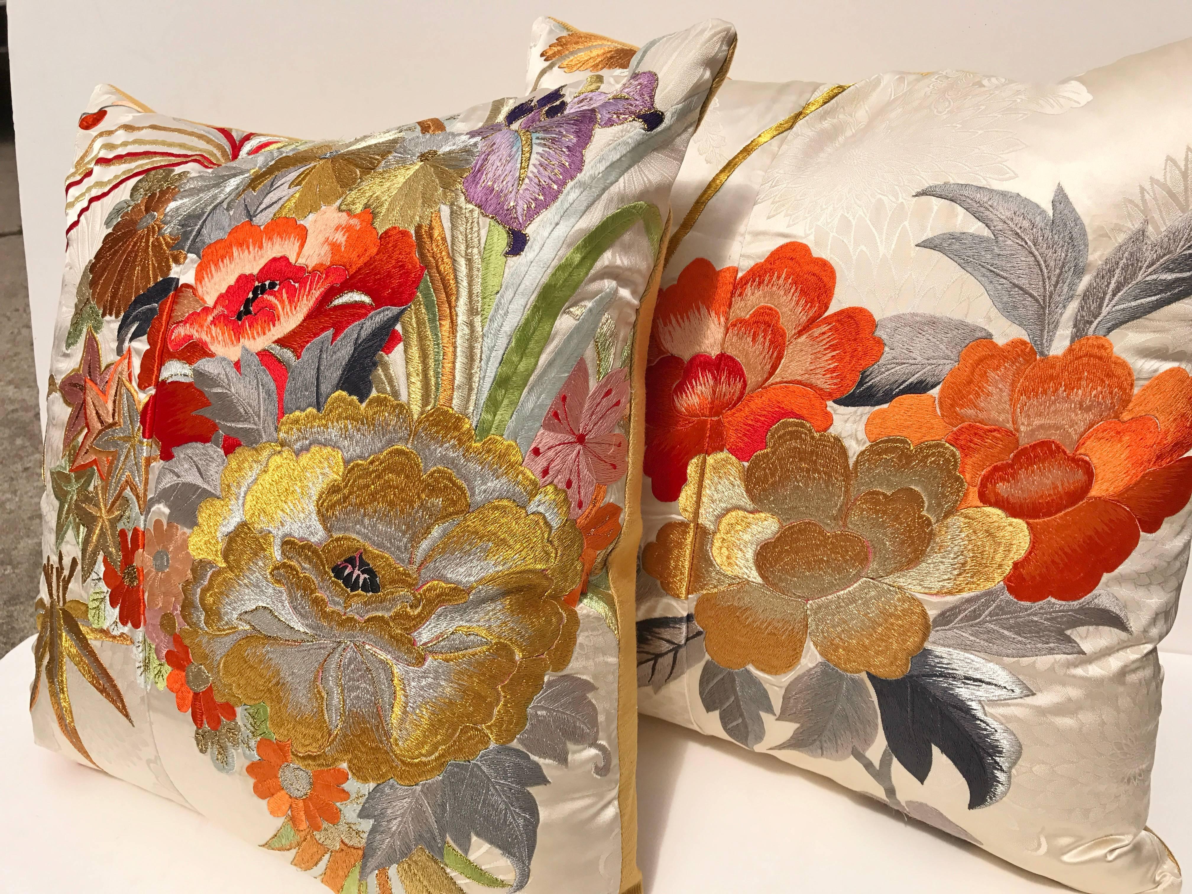 Custom Pillow Cut from a Vintage Silk Japanese Uchikake Wedding Kimono For Sale 2