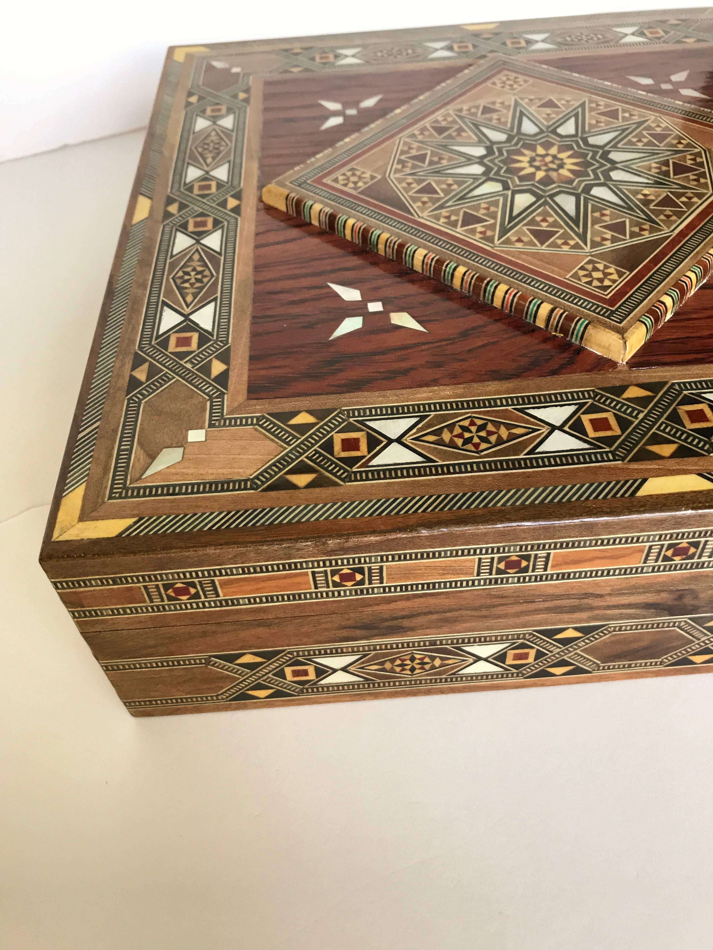 Syrian Walnut Wood Box Inlaid with Mother-of-Pearl, Cream Leather Lining 2