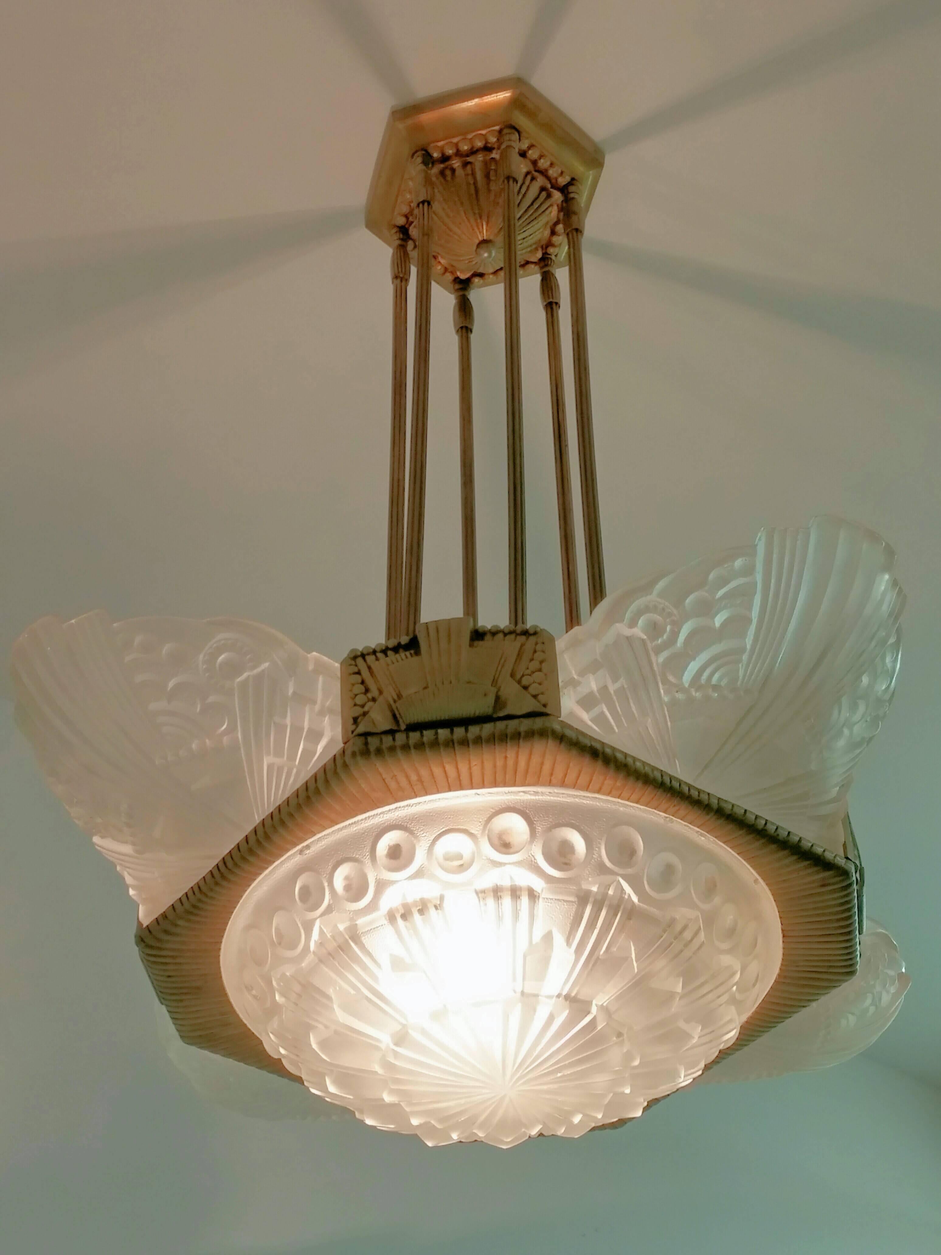 French Art Deco pandent Chandelier by Georges Leleu (pair available) For Sale 1
