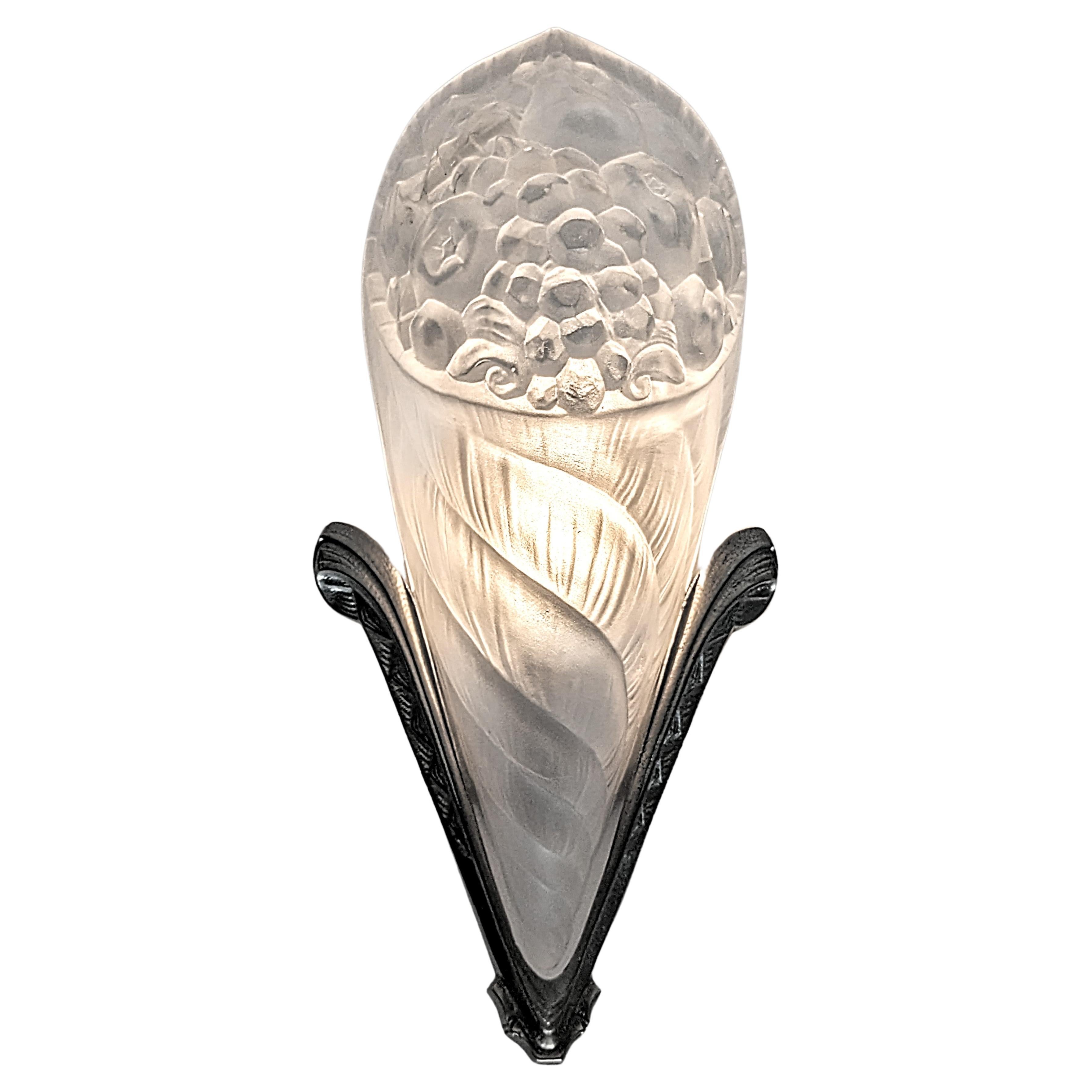 Vintage art deco sconces deals