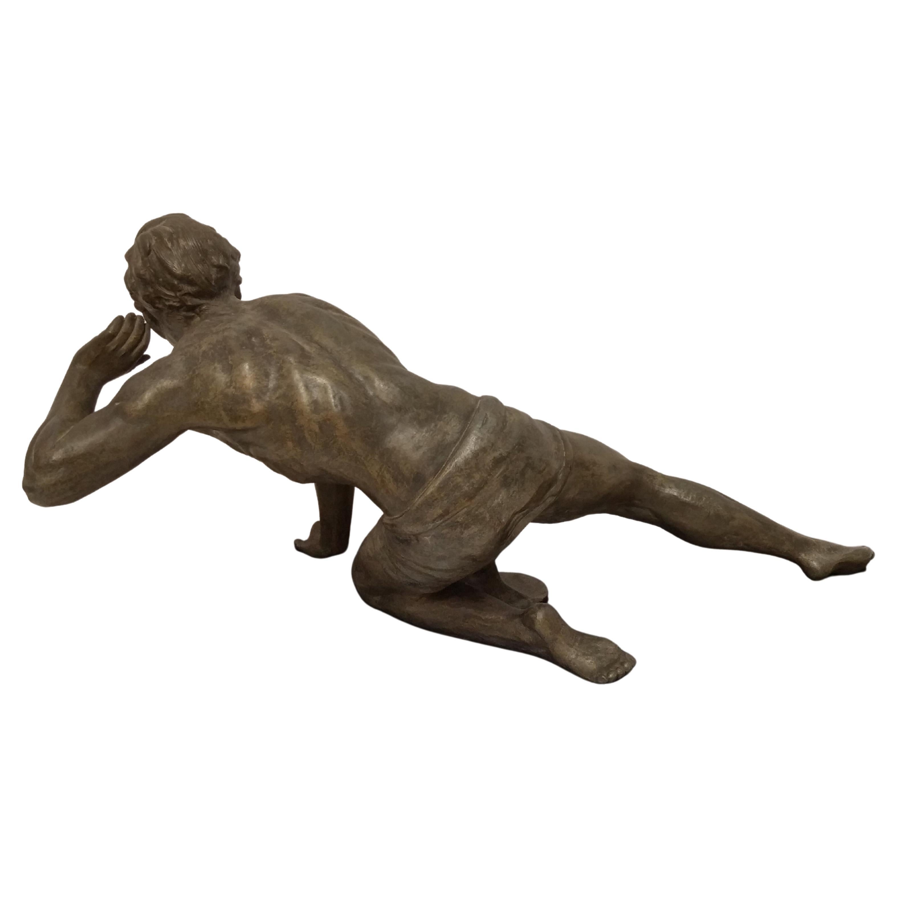 Sculpture Art Déco française en bronze patiné sur marbre noir. Nous sommes la source rare spécialisée dans l'Art déco français depuis plus de trois décennies, depuis 1991, avec des restaurations, des réparations et des plaids pour toutes les