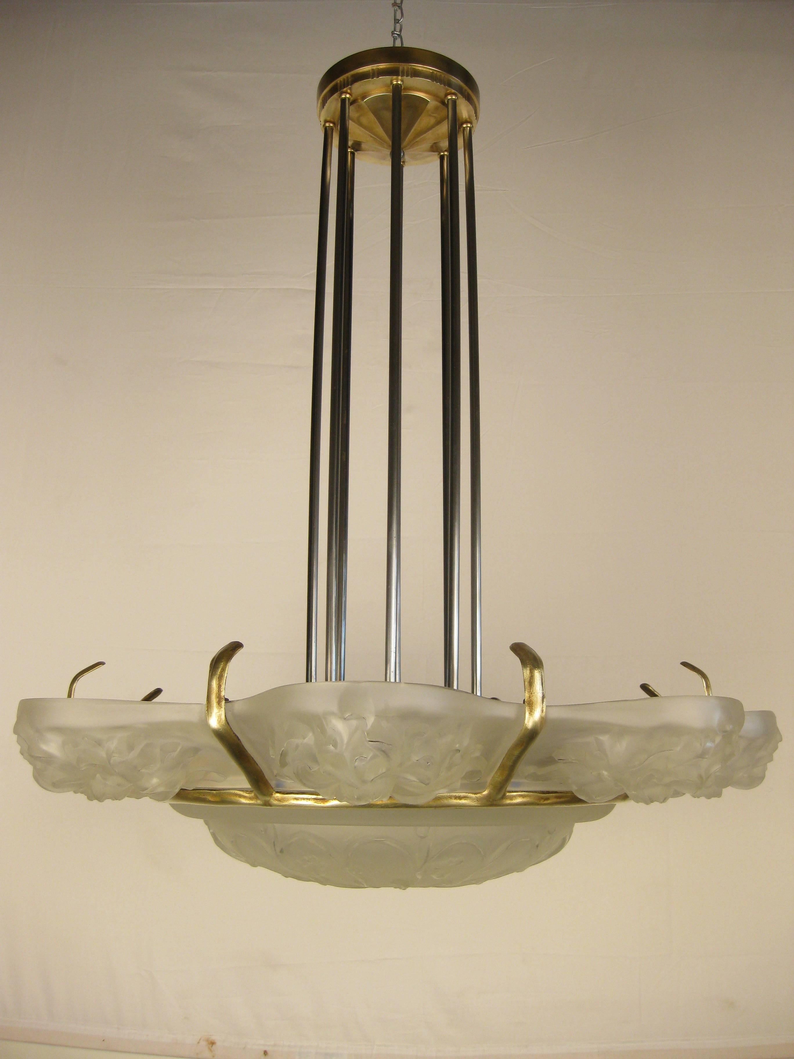 Stunning Grand scale French Art Deco chandelier was designed by the glass master 
