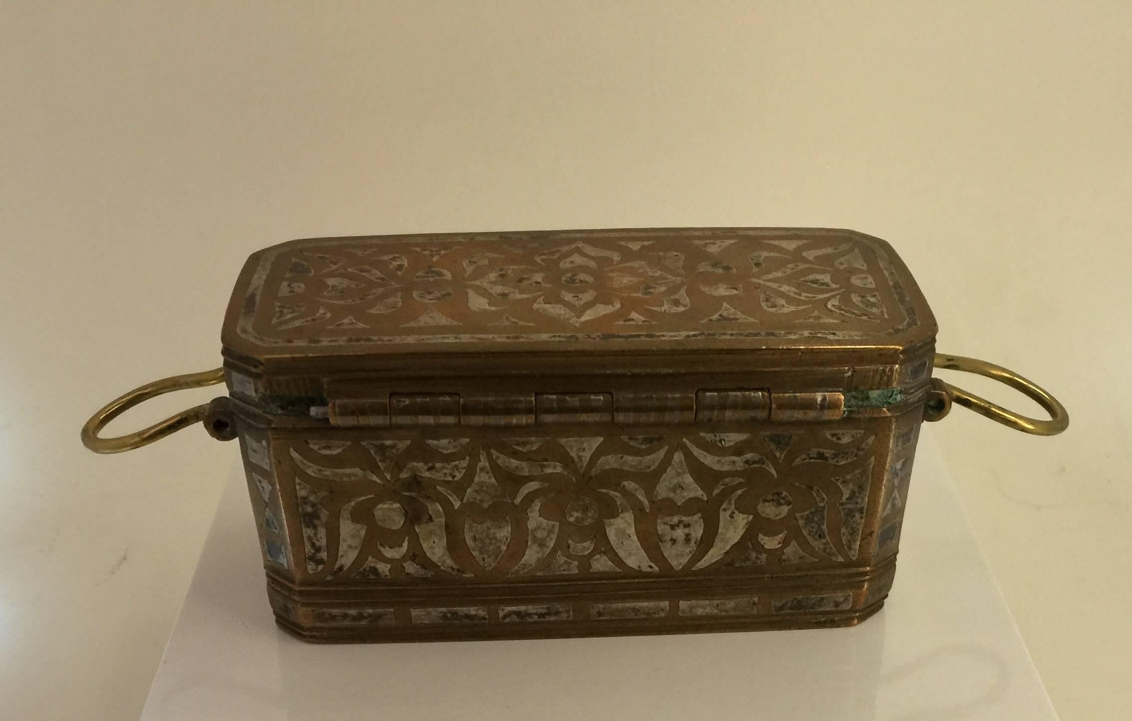 betel nut boxes